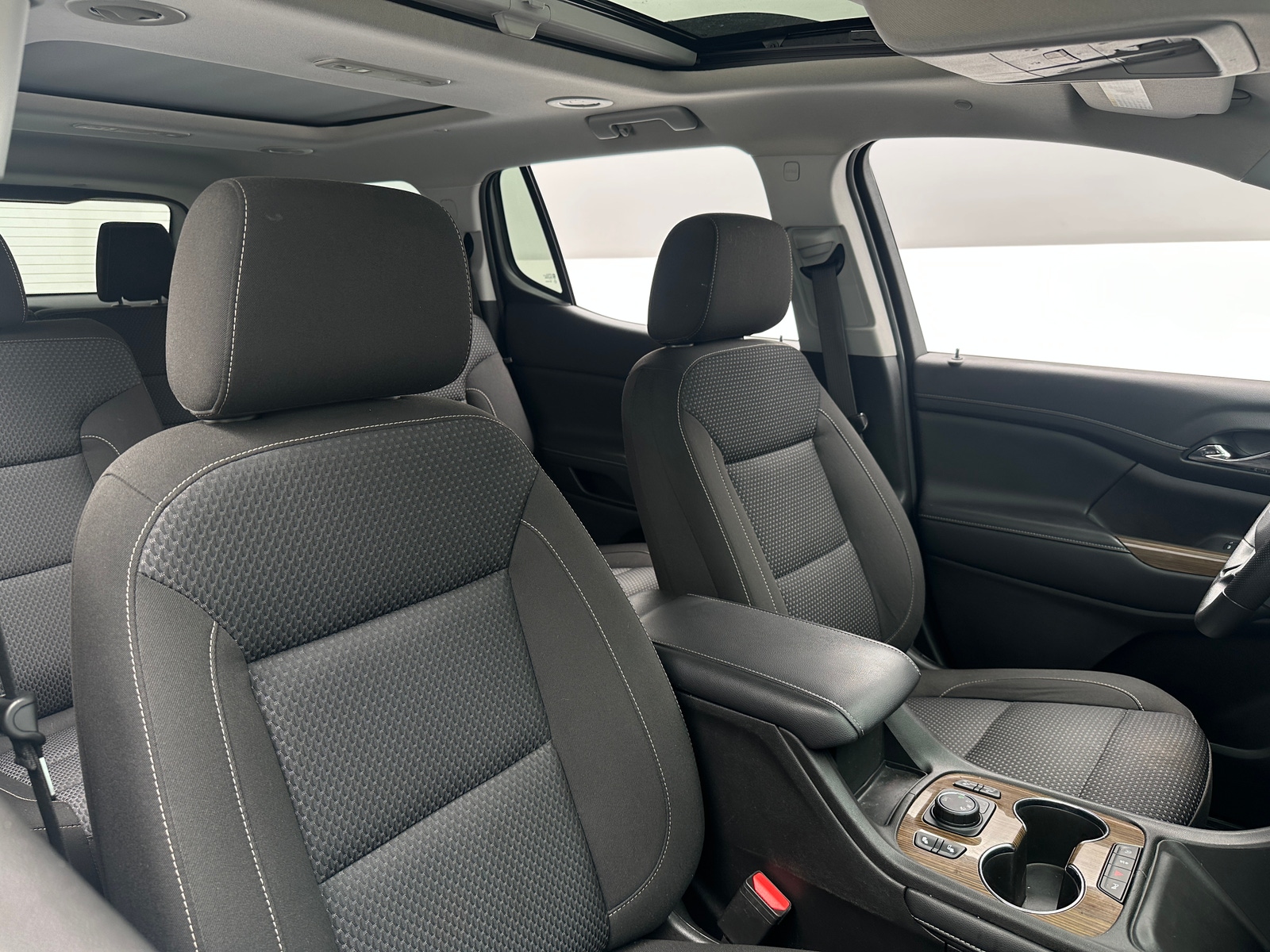 Thumbnail: 2022 GMC Acadia - 2