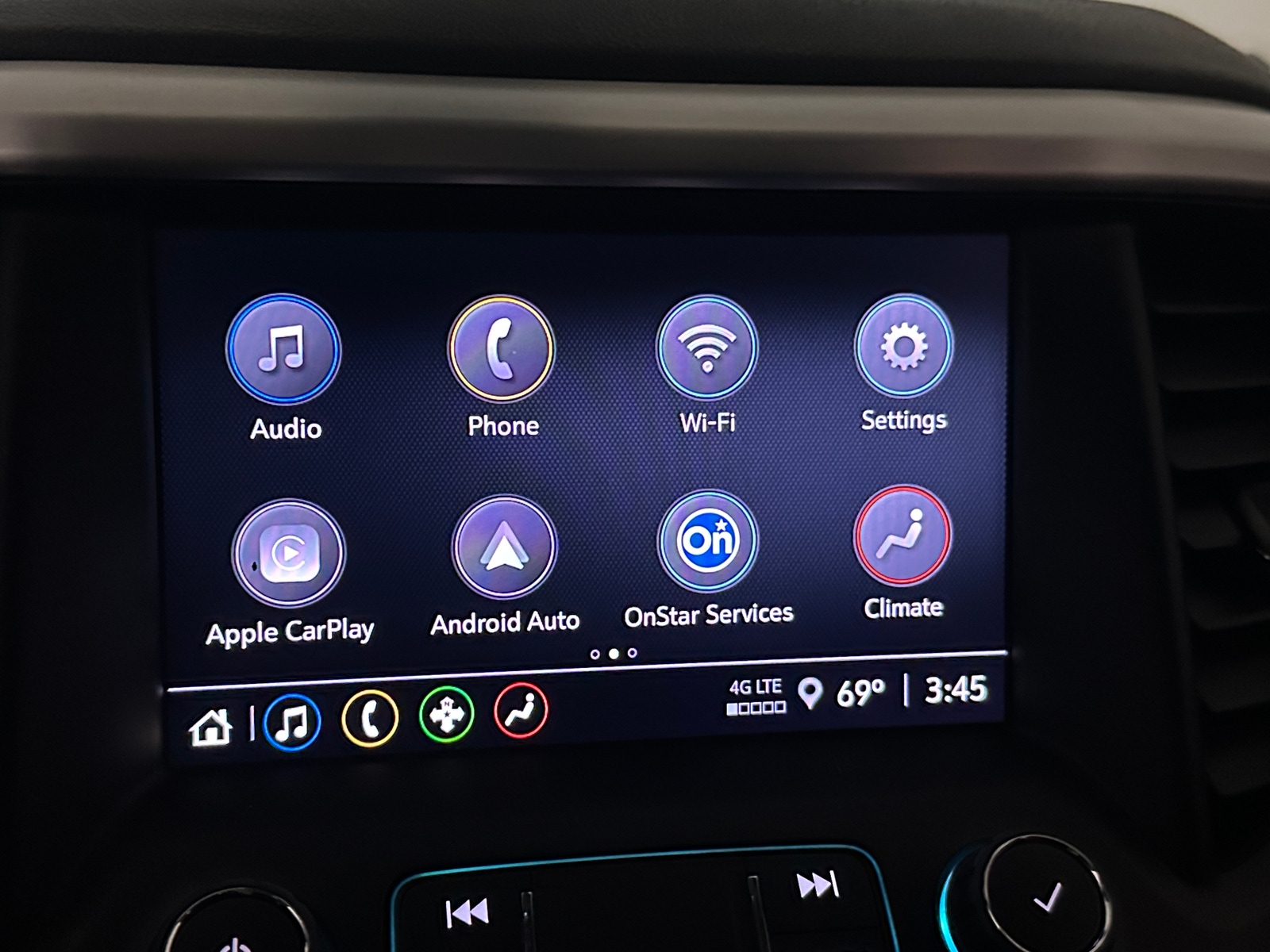 Thumbnail: 2022 GMC Acadia - 4