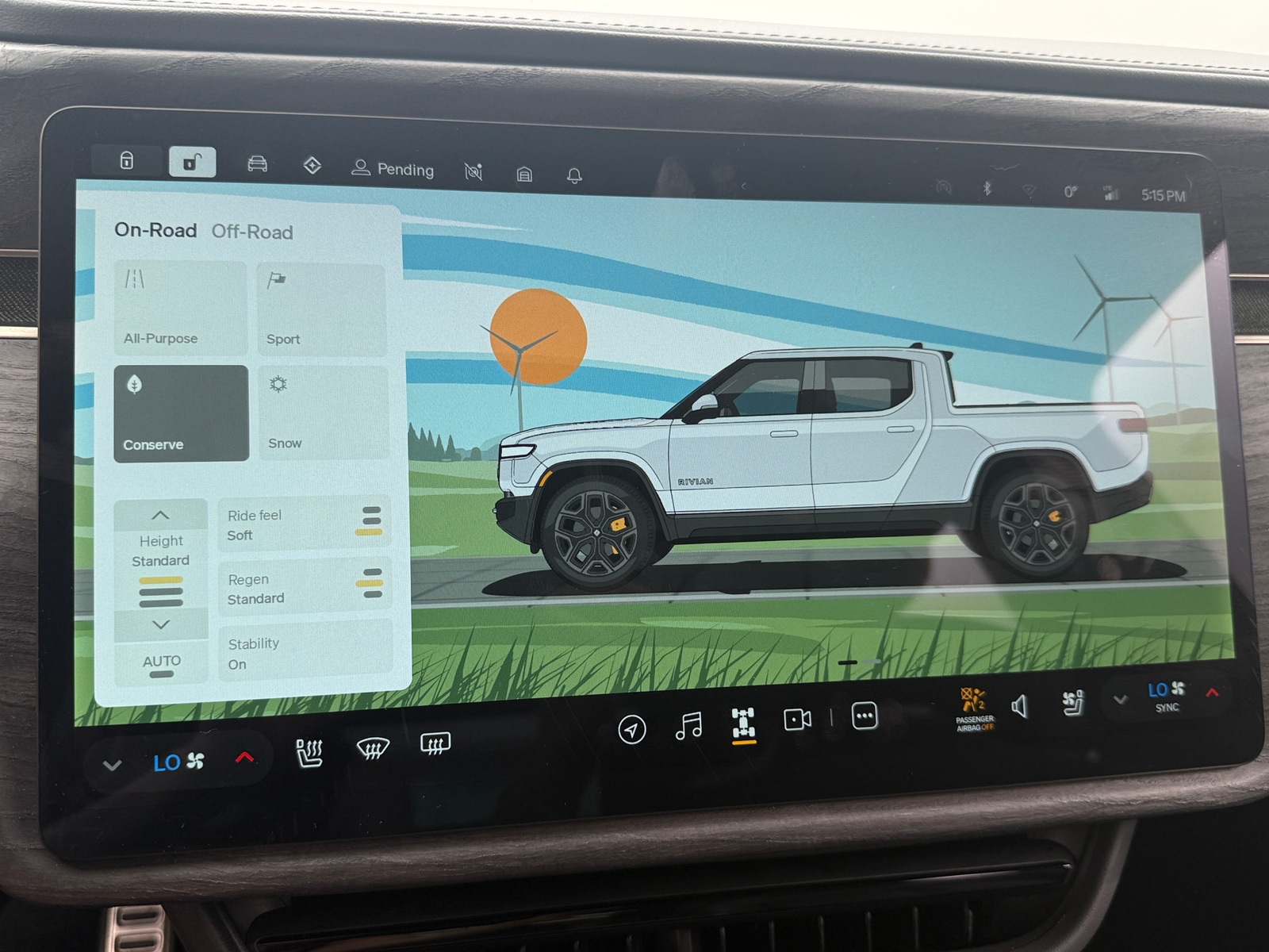 Thumbnail: 2022 Rivian R1T - 3
