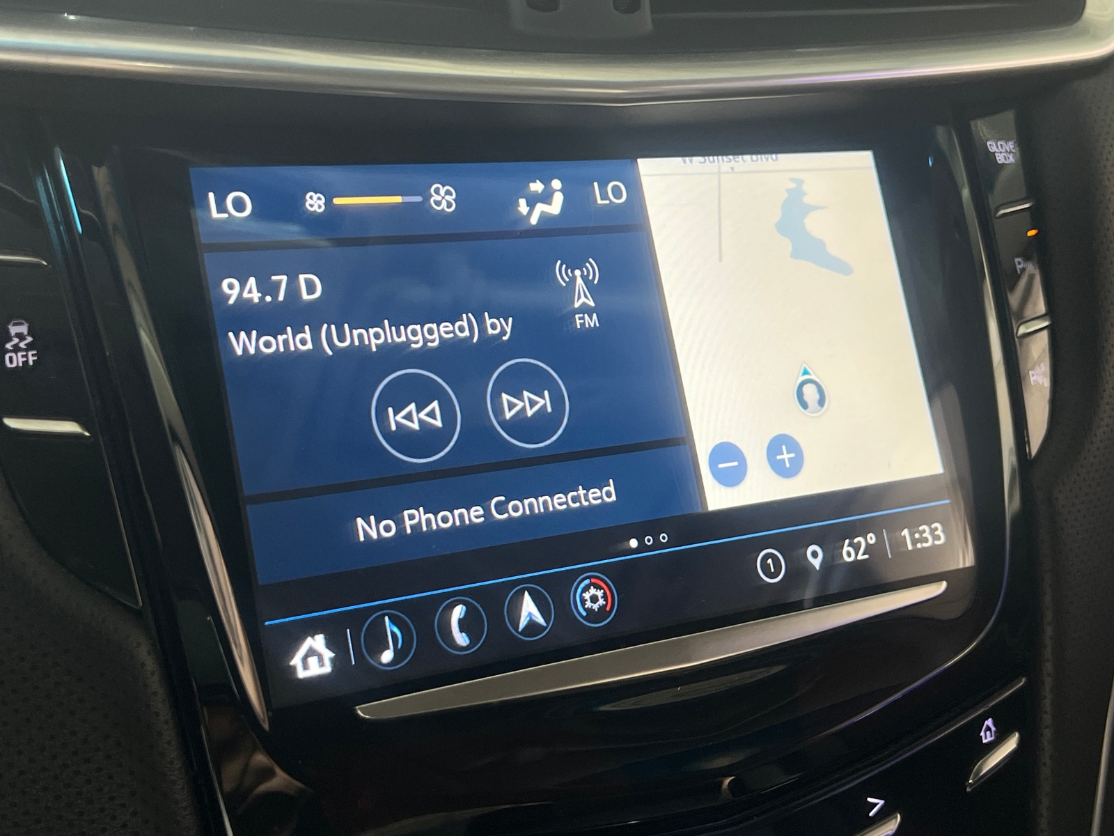 Thumbnail: 2019 Cadillac XTS - 3