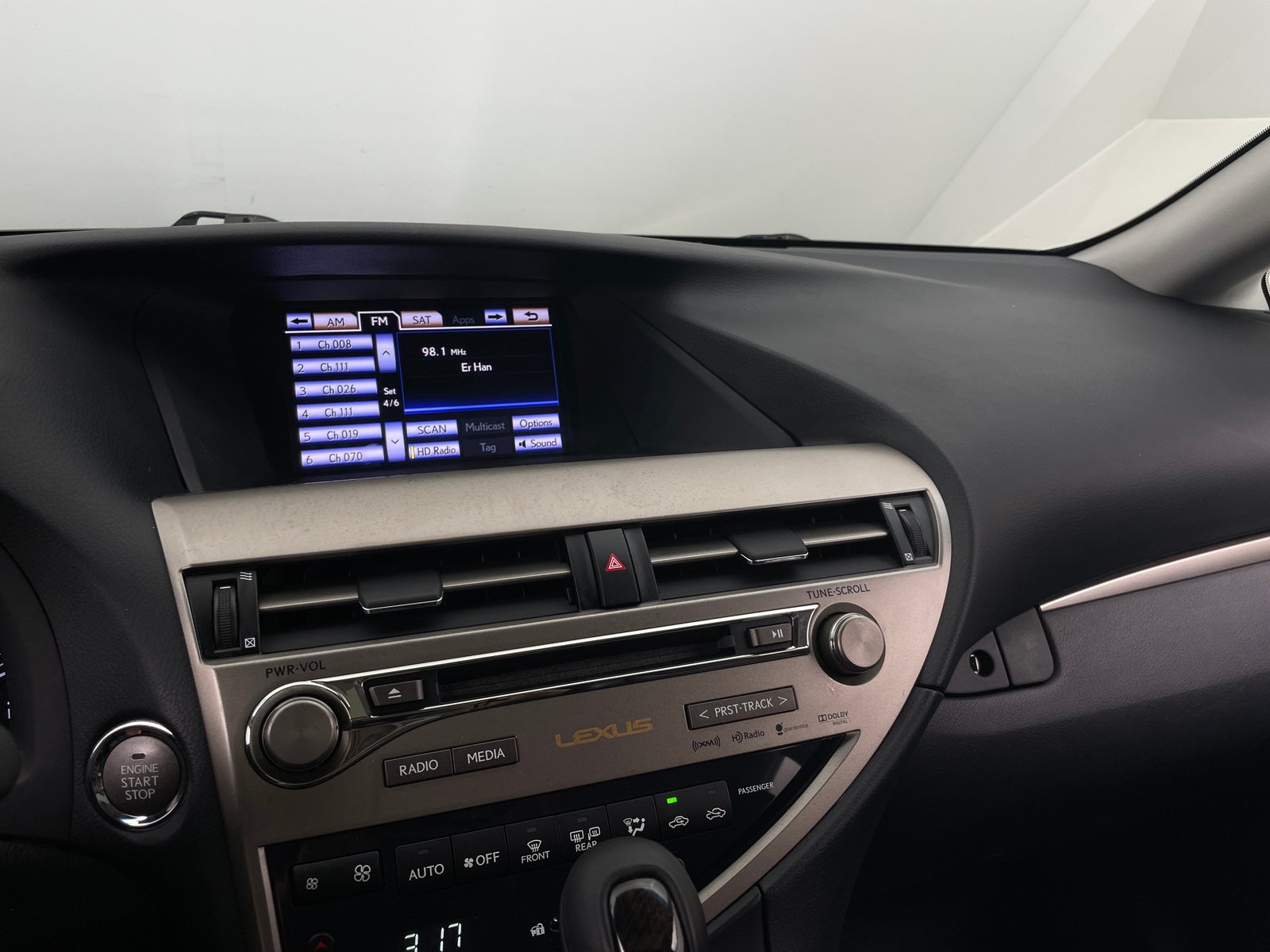 Thumbnail: 2014 Lexus RX - 4