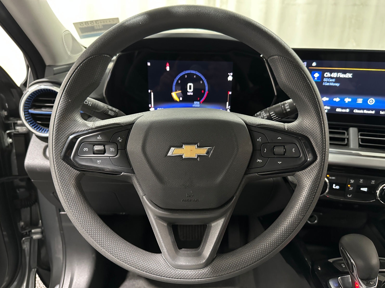 Thumbnail: 2025 Chevrolet Trax - 5