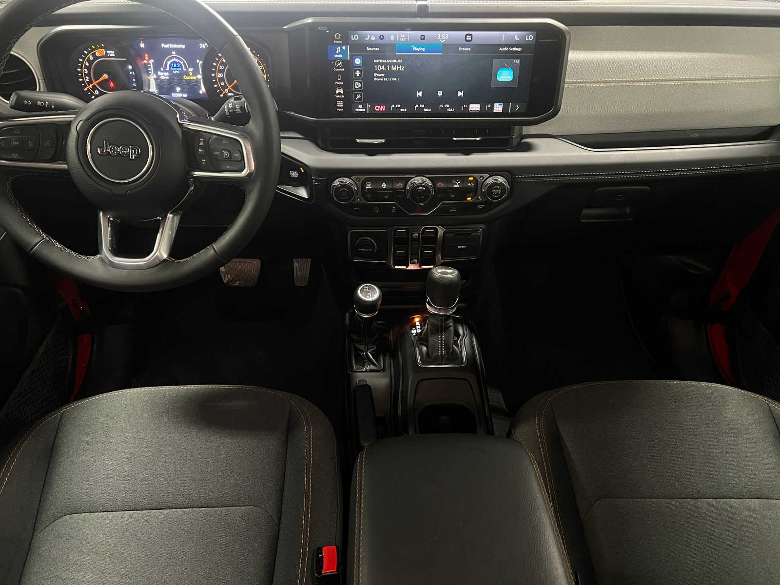 Thumbnail: 2025 Jeep Wrangler - 3