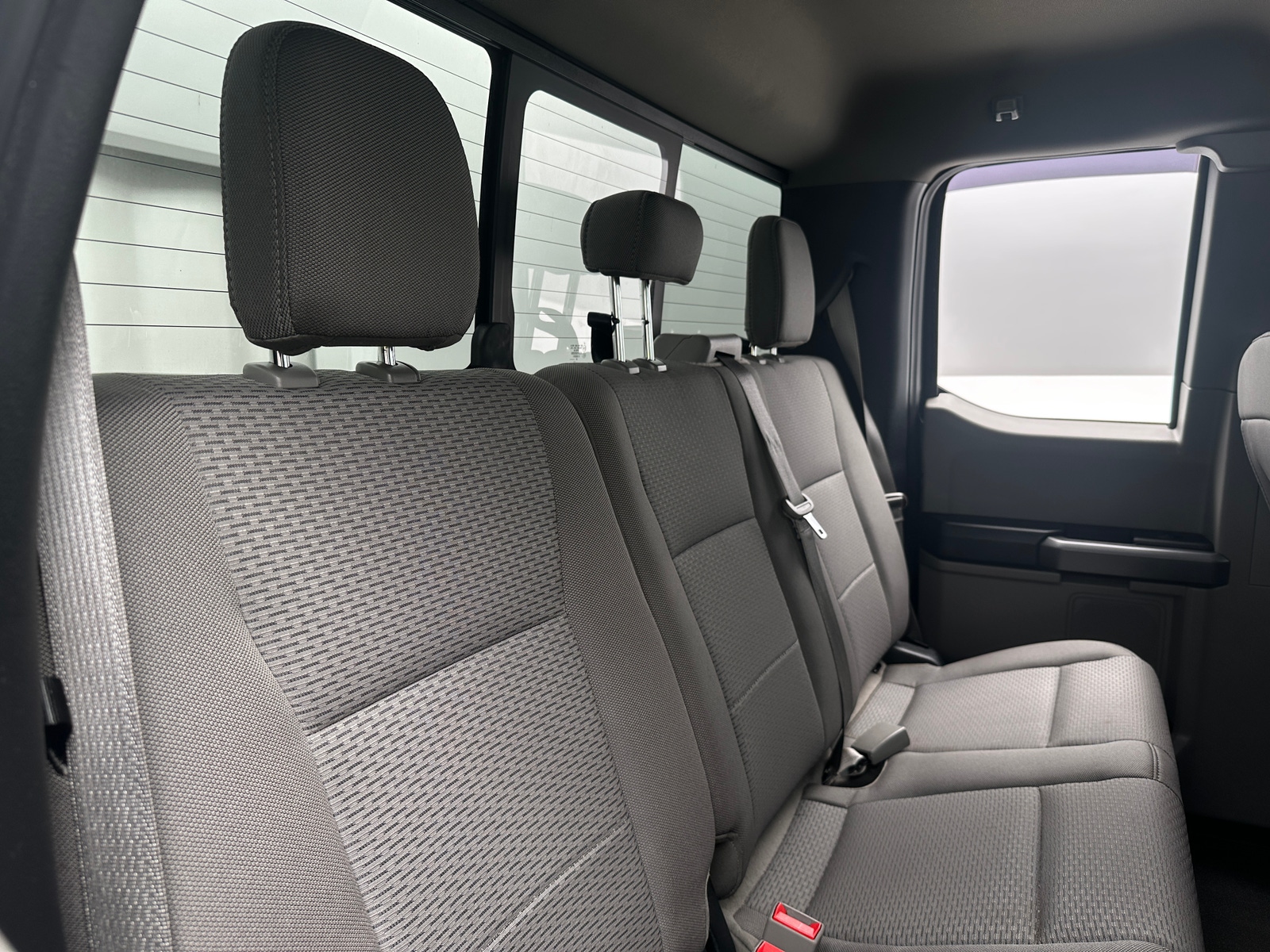 Thumbnail: 2020 Ford Econoline - 6