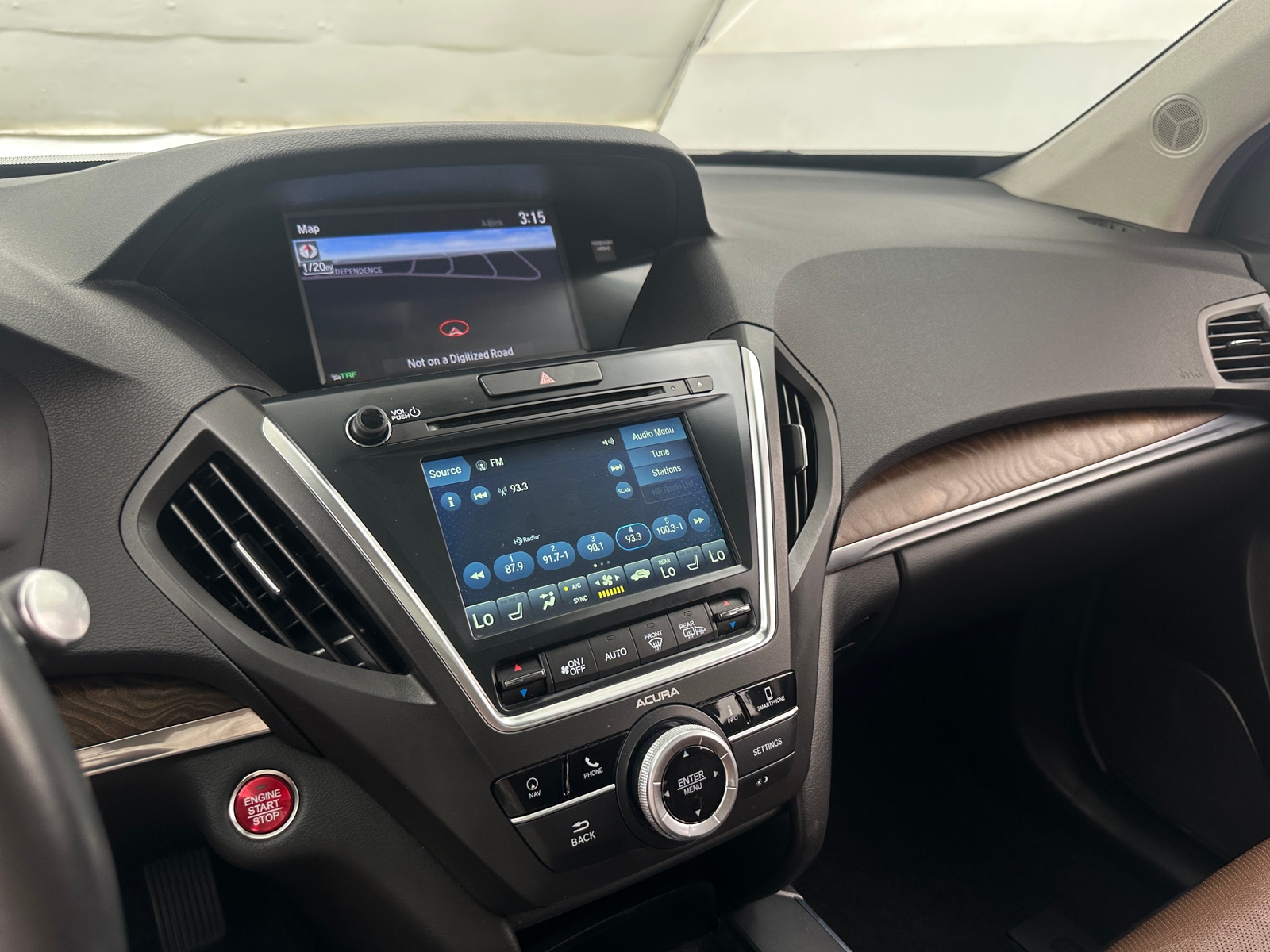 Thumbnail: 2020 Acura MDX - 3