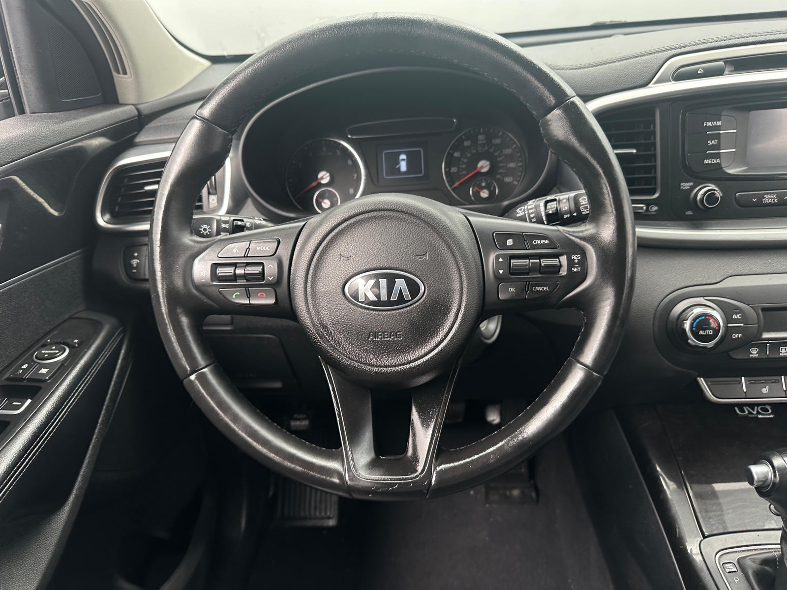 Thumbnail: 2016 Kia Sorento - 5