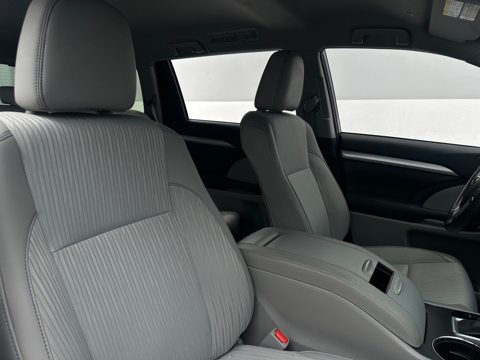 Thumbnail: 2019 Toyota Highlander - 2
