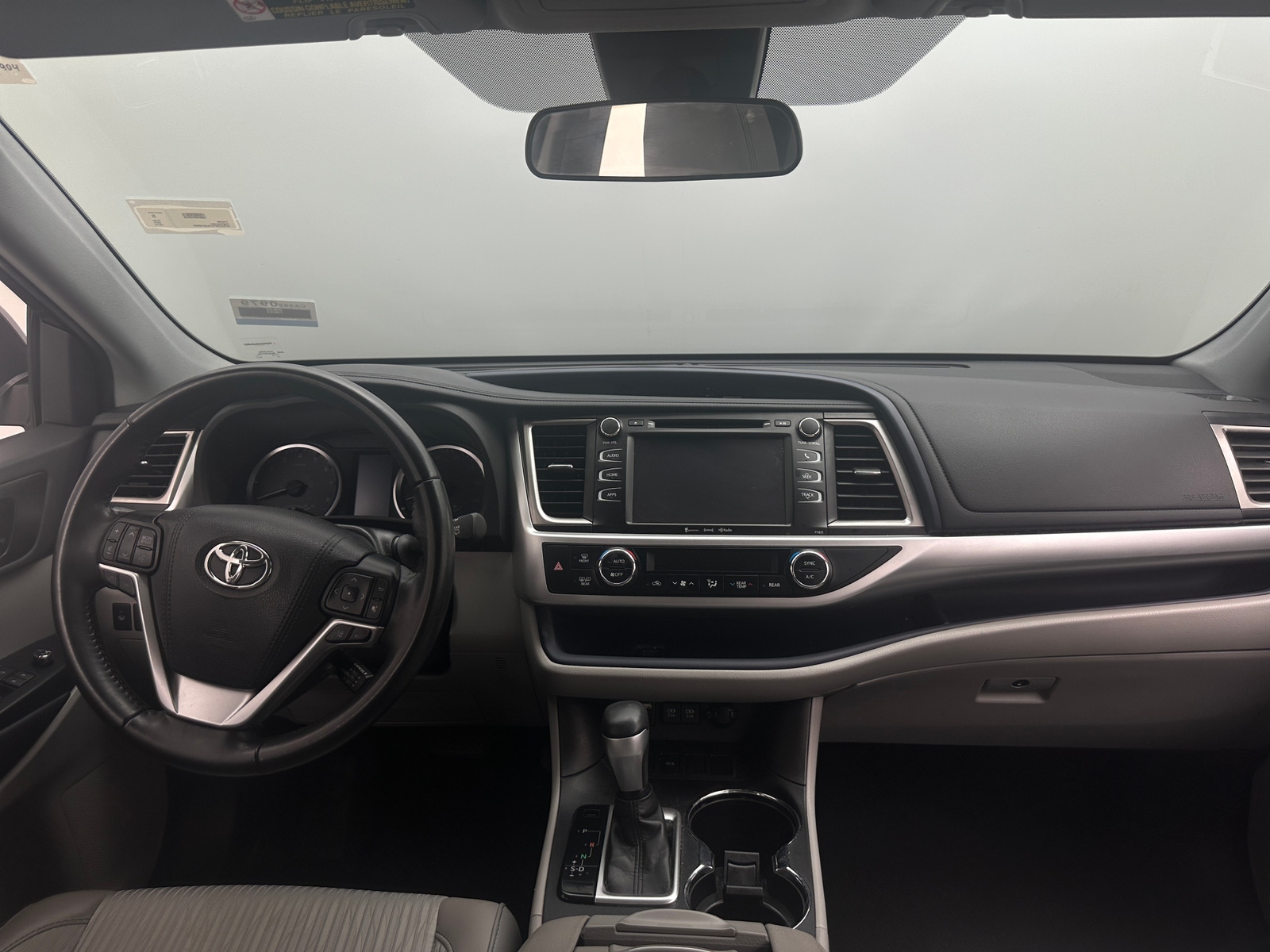 Thumbnail: 2019 Toyota Highlander - 3