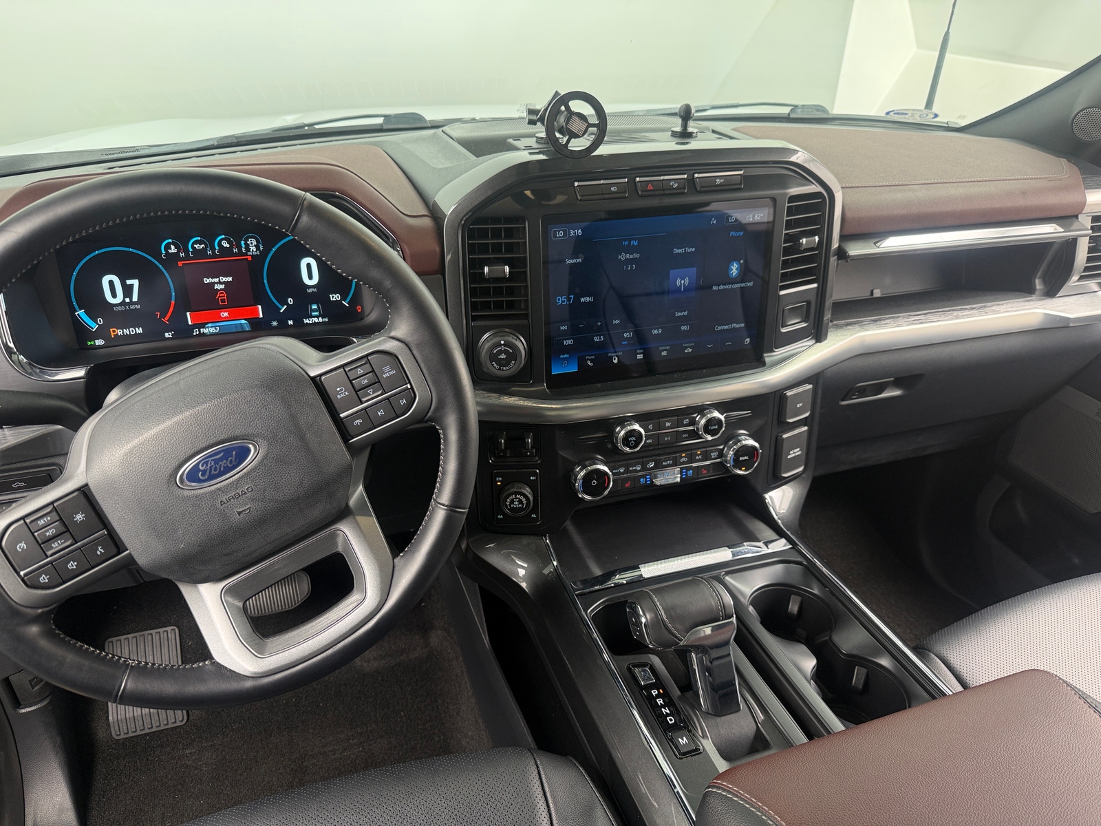 Thumbnail: 2022 Ford Econoline - 2
