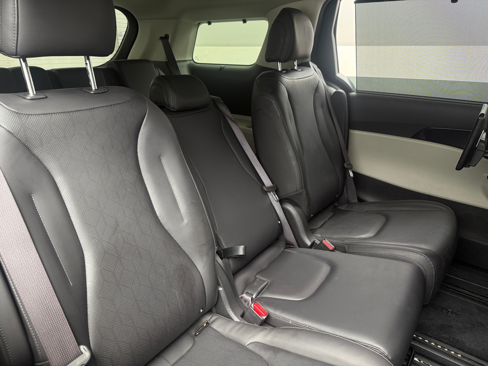 Thumbnail: 2024 Kia Carnival - 5