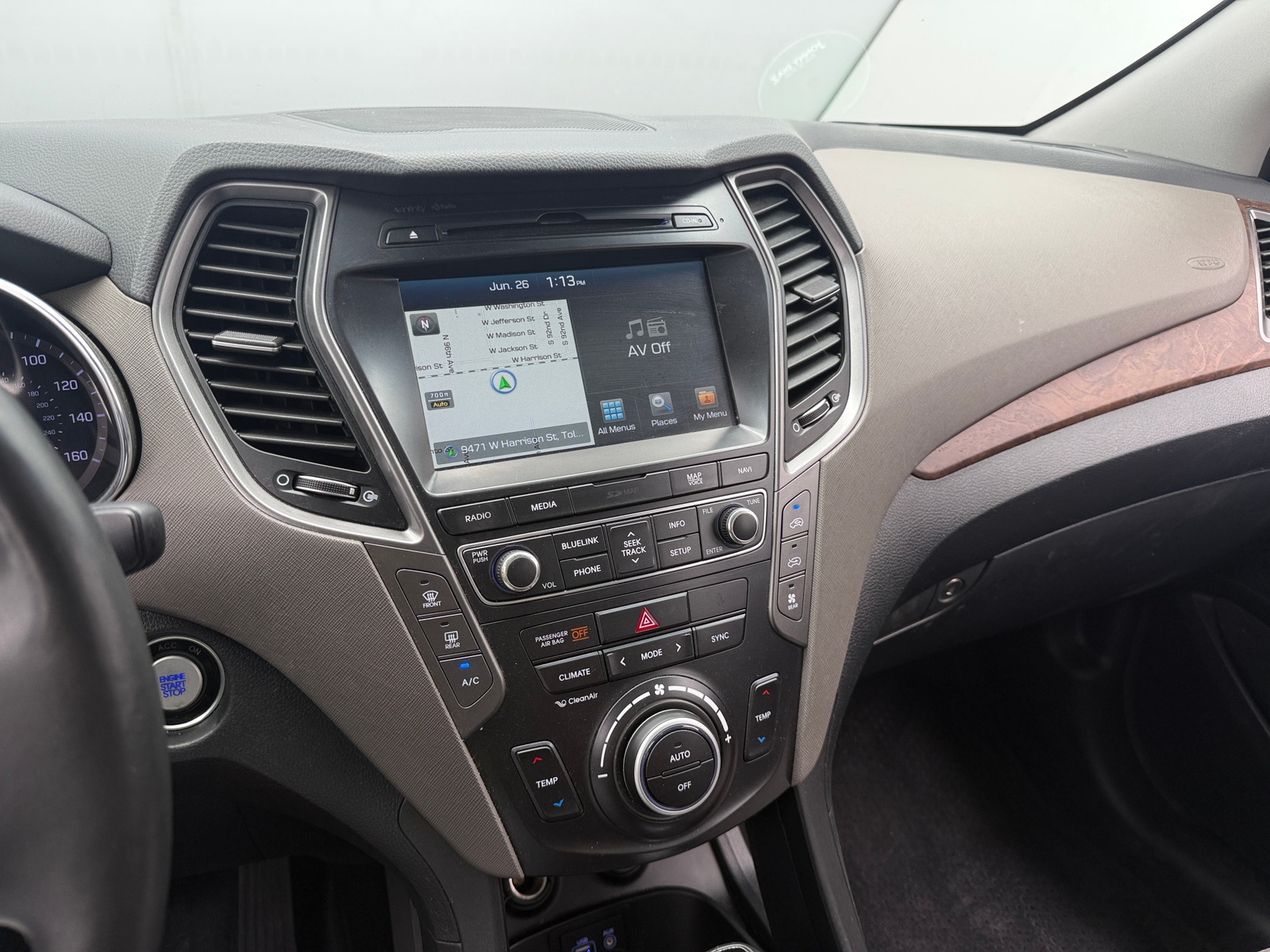 Thumbnail: 2018 Hyundai Santa Fe - 3