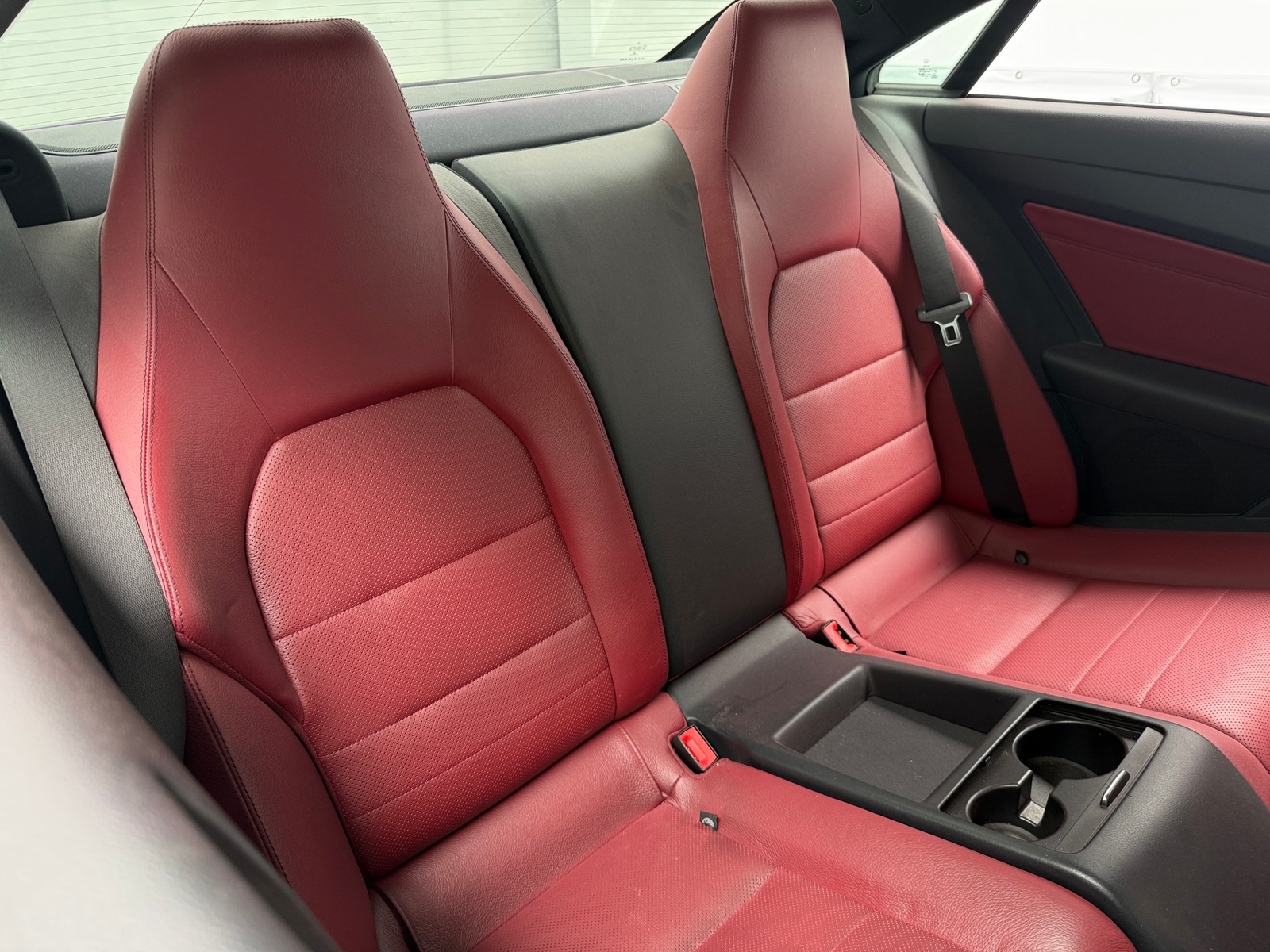 Thumbnail: 2015 Mercedes-Benz E-Class - 6