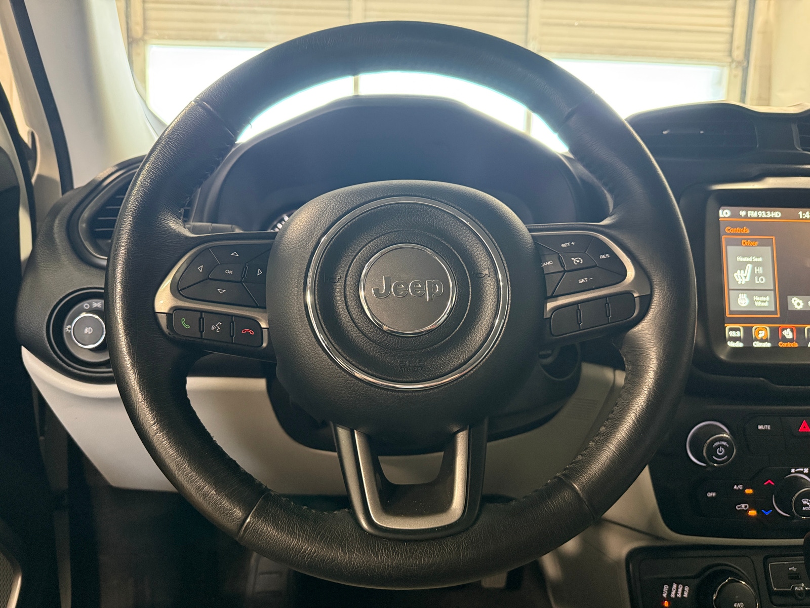 Thumbnail: 2022 Jeep Renegade - 5