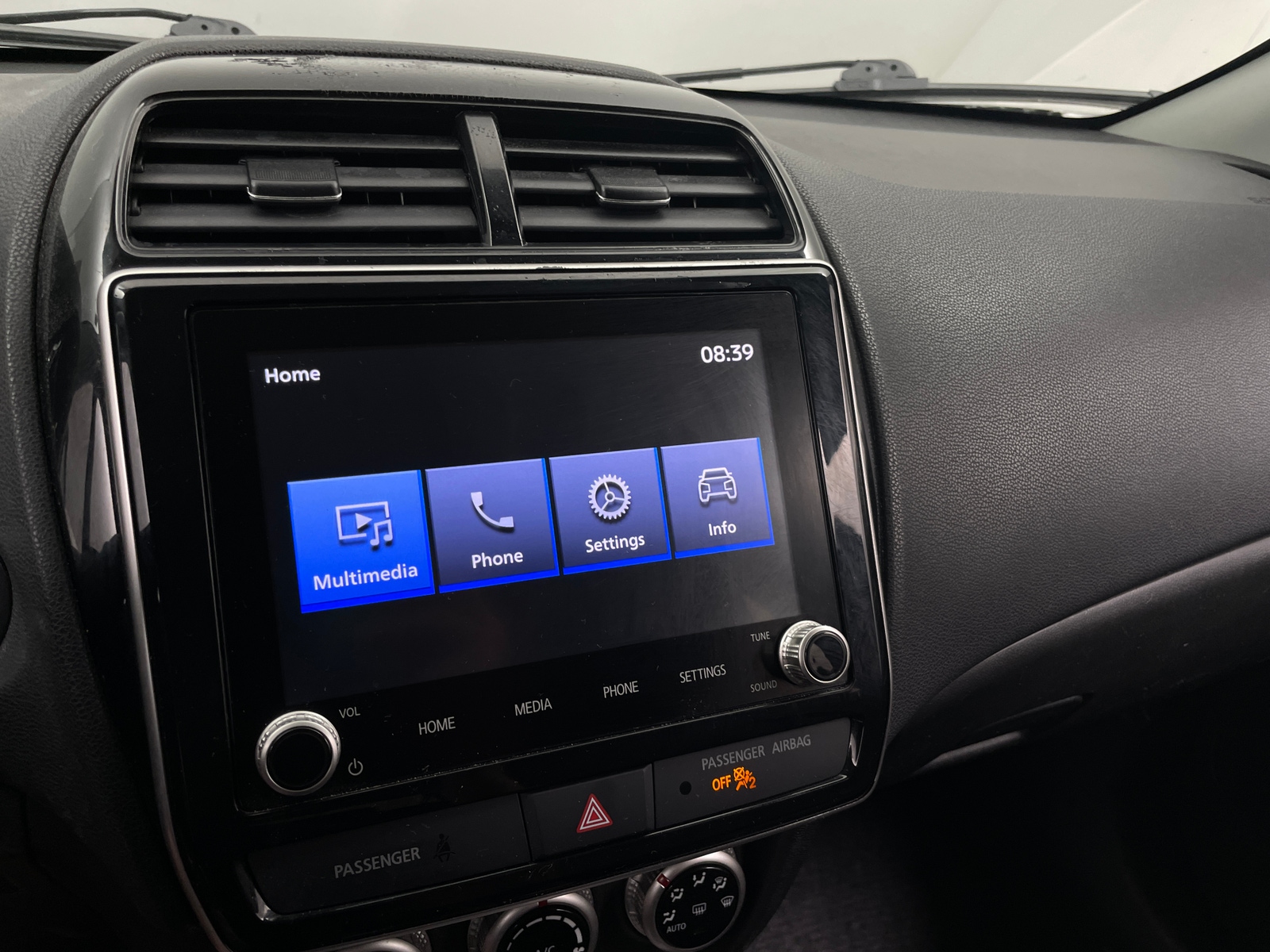 Thumbnail: 2021 Mitsubishi Outlander Sport - 4