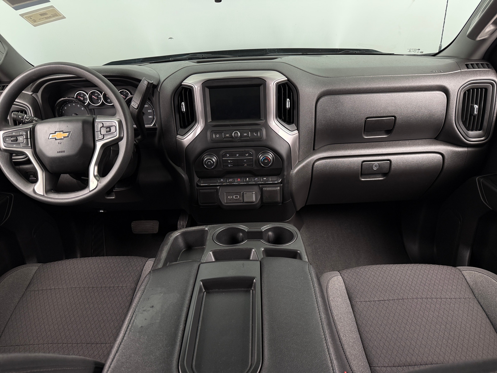 Thumbnail: 2022 Chevrolet Silverado 1500 - 3