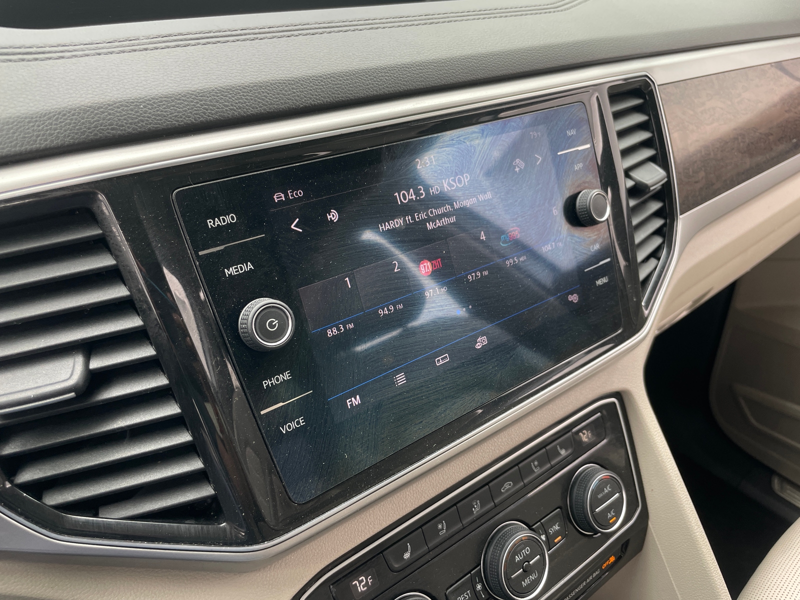 Thumbnail: 2019 Volkswagen Atlas - 3