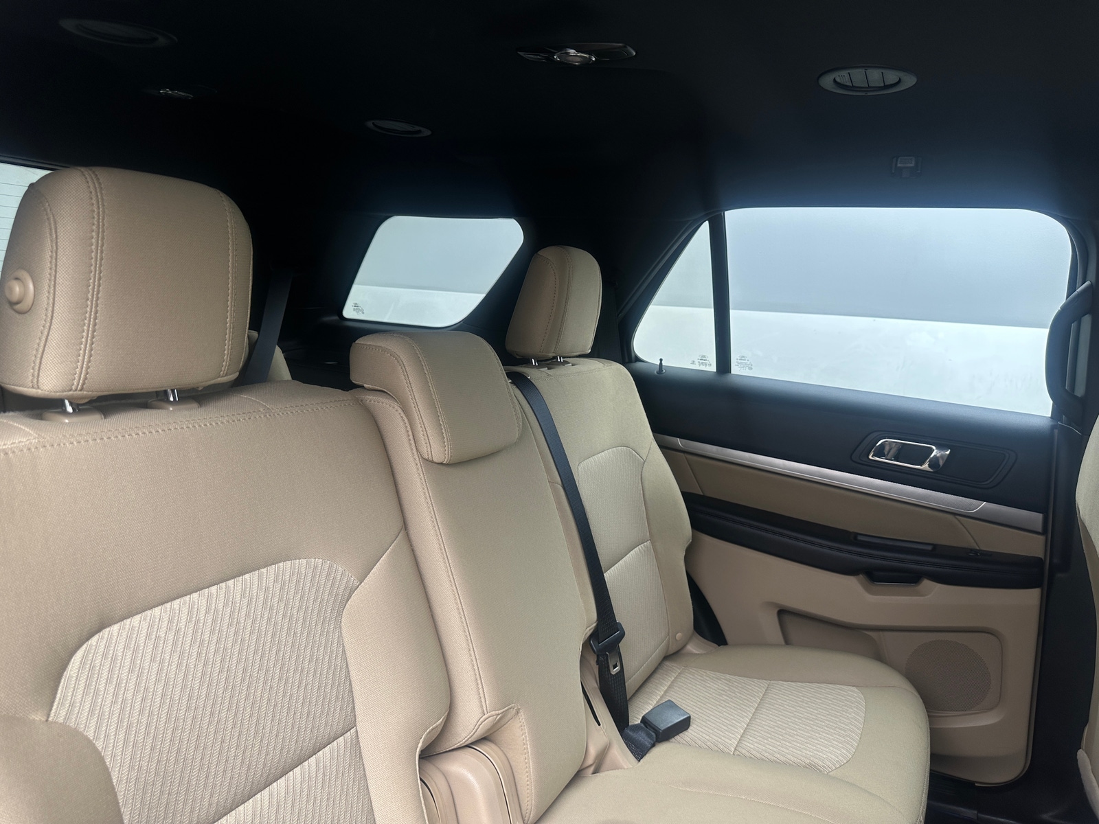 Thumbnail: 2017 Ford Explorer - 6