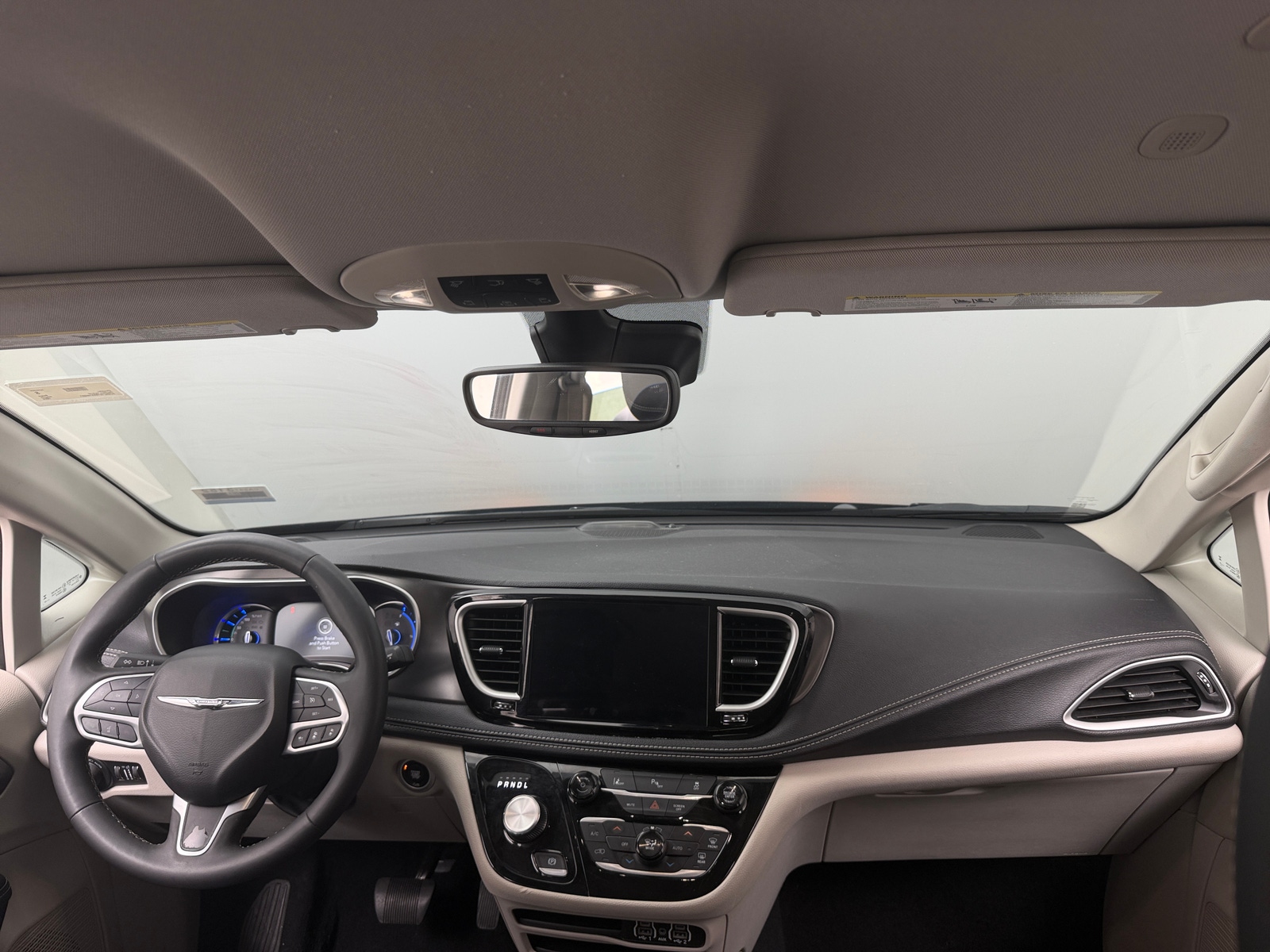 Thumbnail: 2024 Chrysler Pacifica - 2