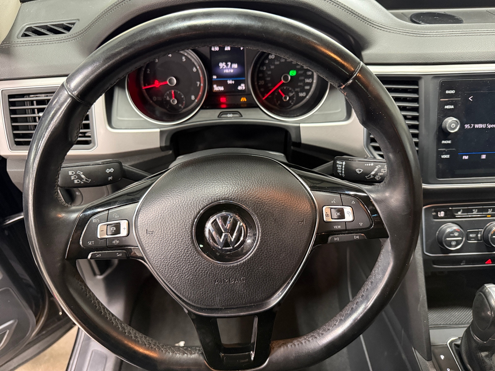 Thumbnail: 2019 Volkswagen Atlas - 4