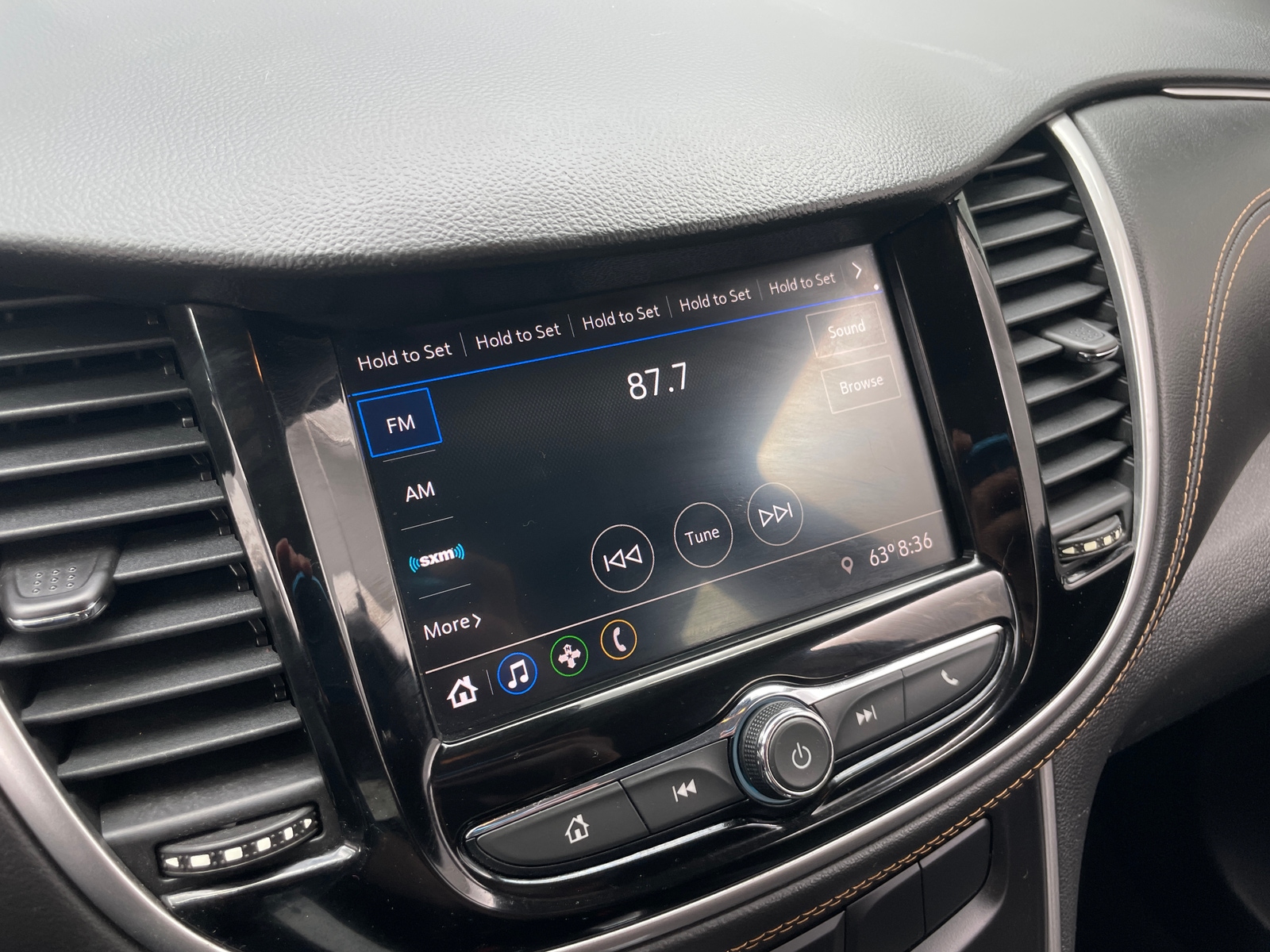 Thumbnail: 2021 Chevrolet Trax - 4