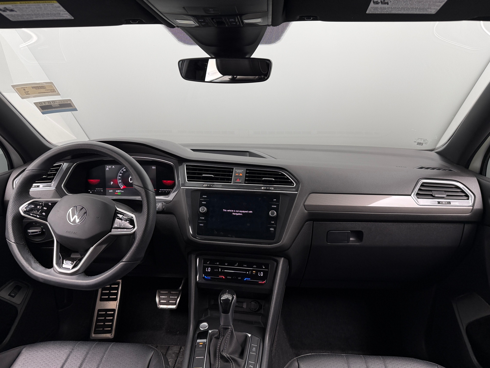 Thumbnail: 2022 Volkswagen Tiguan - 2