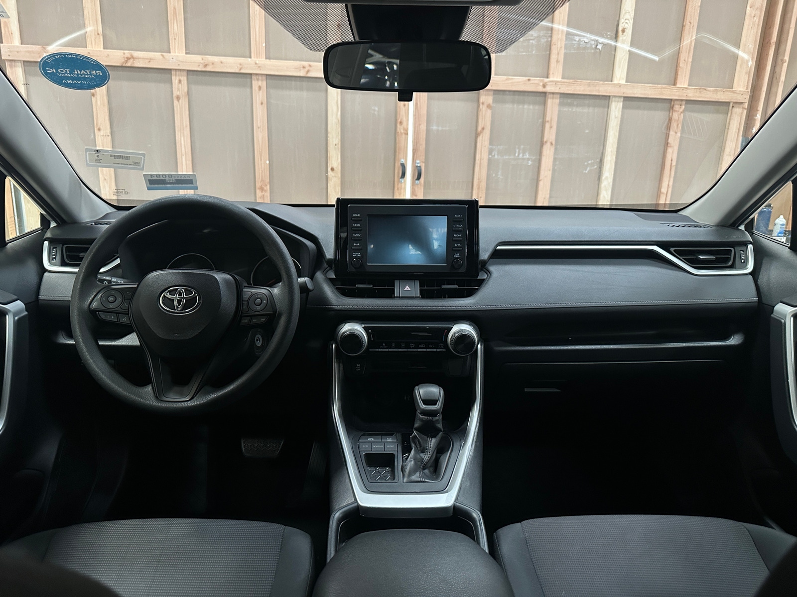 Thumbnail: 2019 Toyota RAV4 - 3