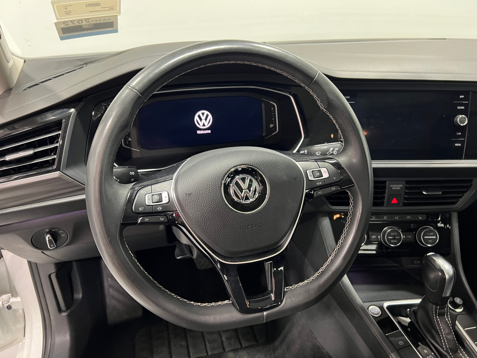 Thumbnail: 2021 Volkswagen Jetta - 4
