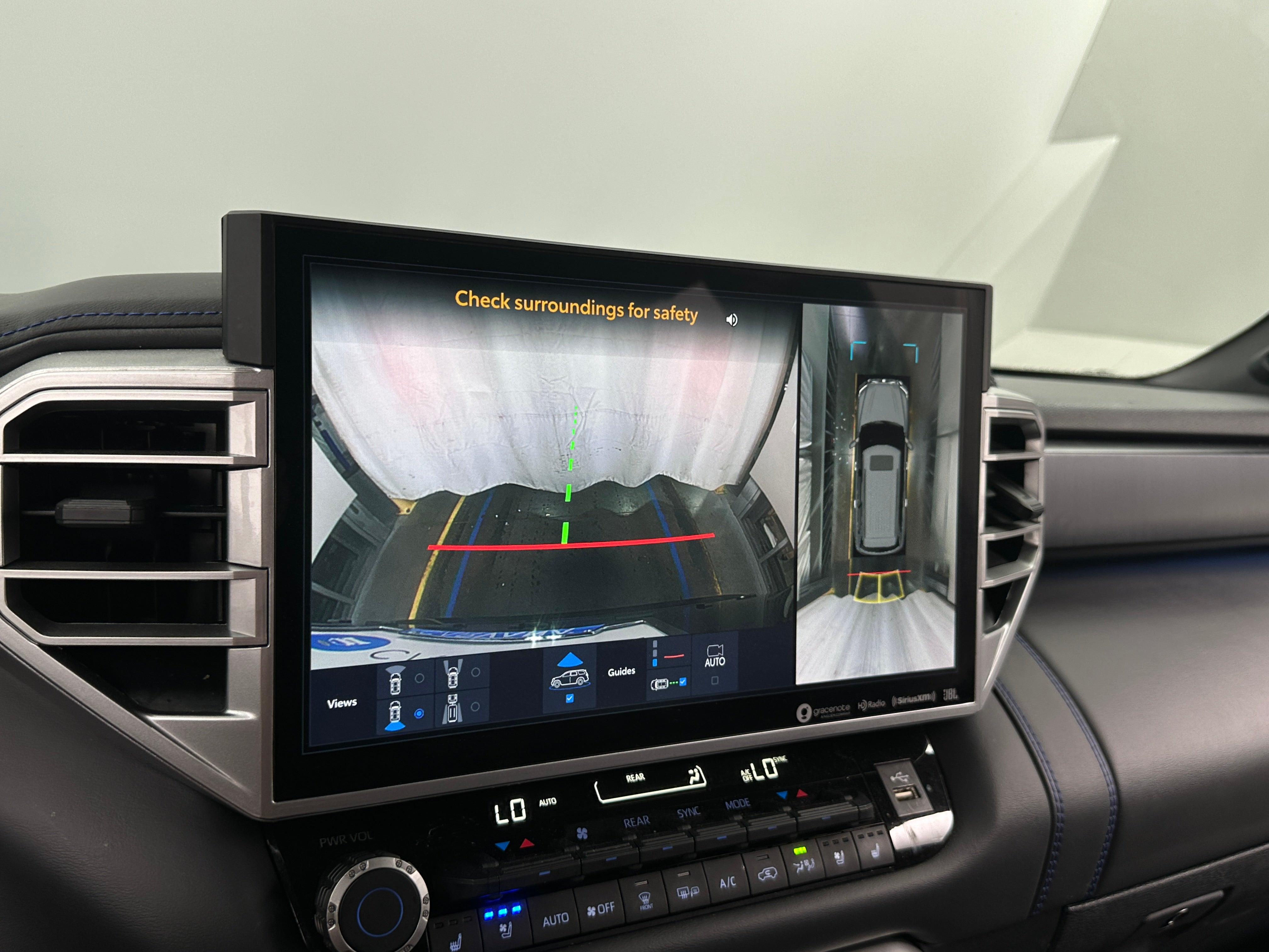 2023 Toyota Sequoia Platinum - Photo 15