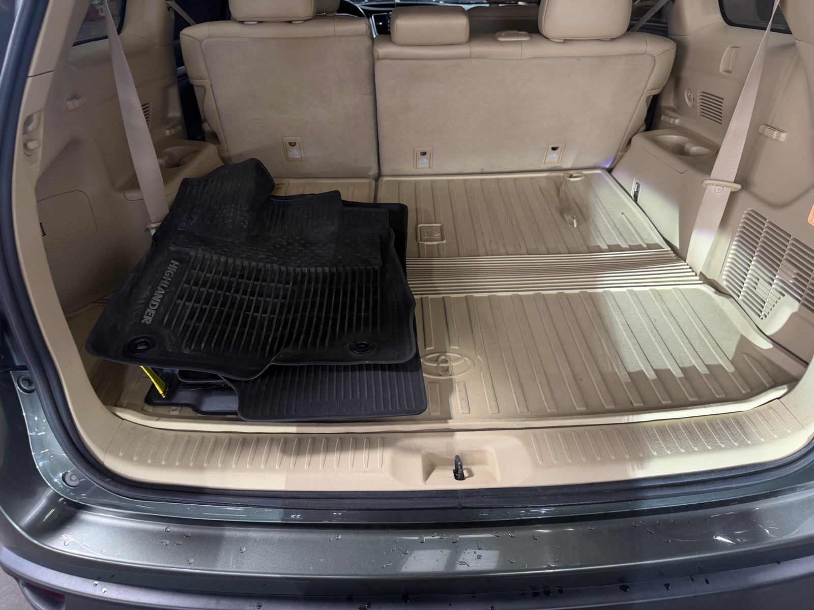 Thumbnail: 2019 Toyota Highlander - 7