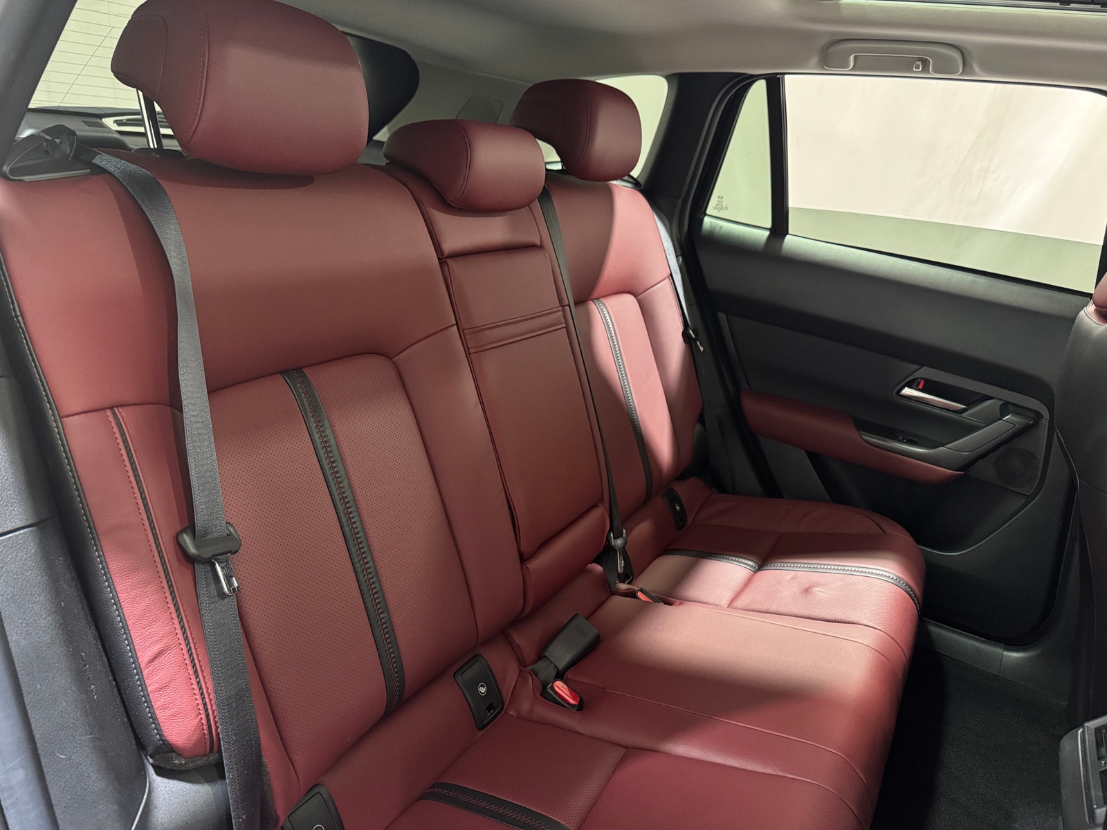 Thumbnail: 2025 Mazda CX-50 - 5