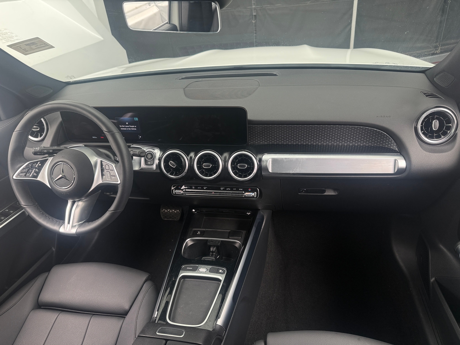 Thumbnail: 2026 Mercedes-Benz GLB - 2