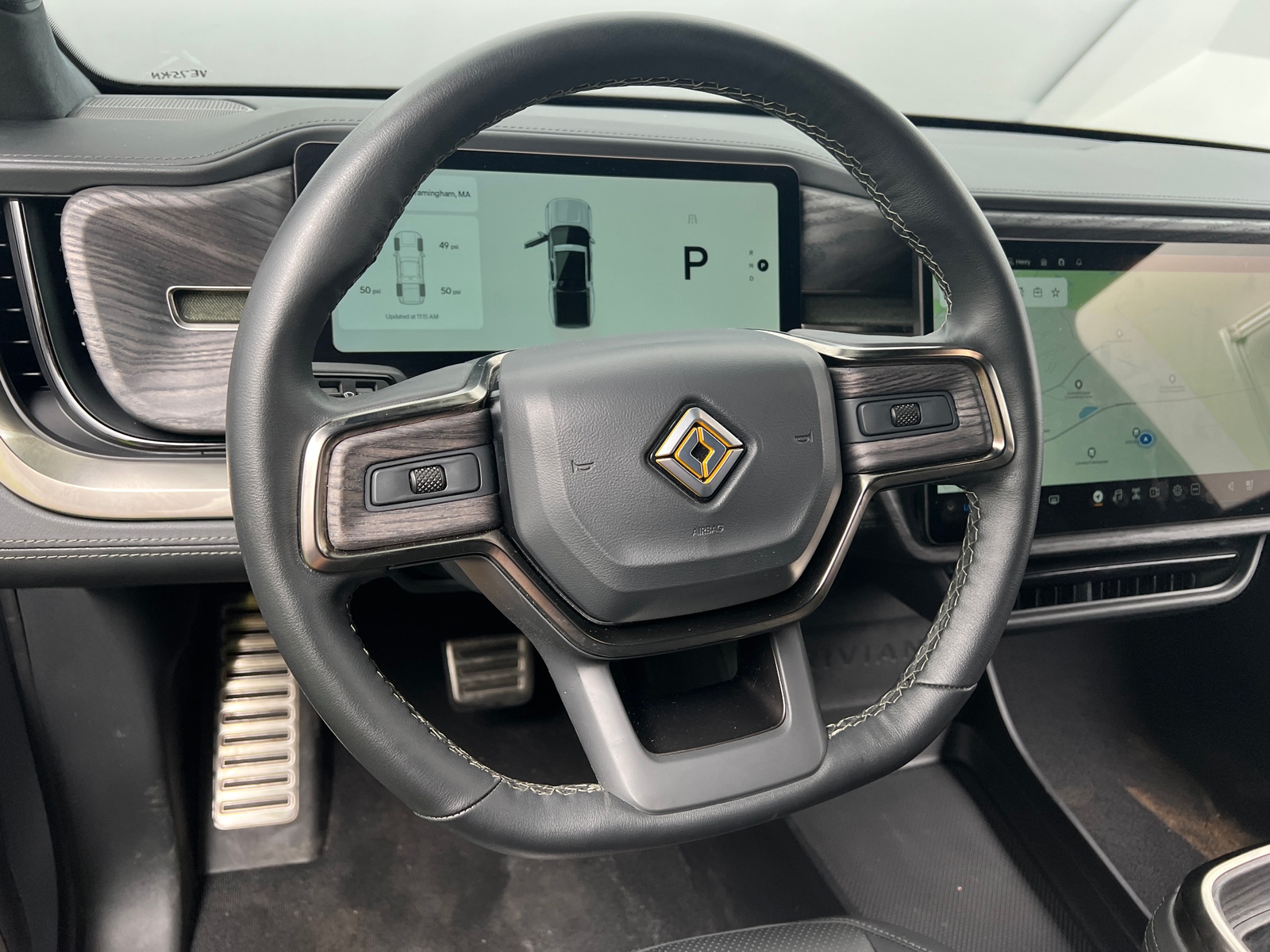 Thumbnail: 2023 Rivian R1T - 4