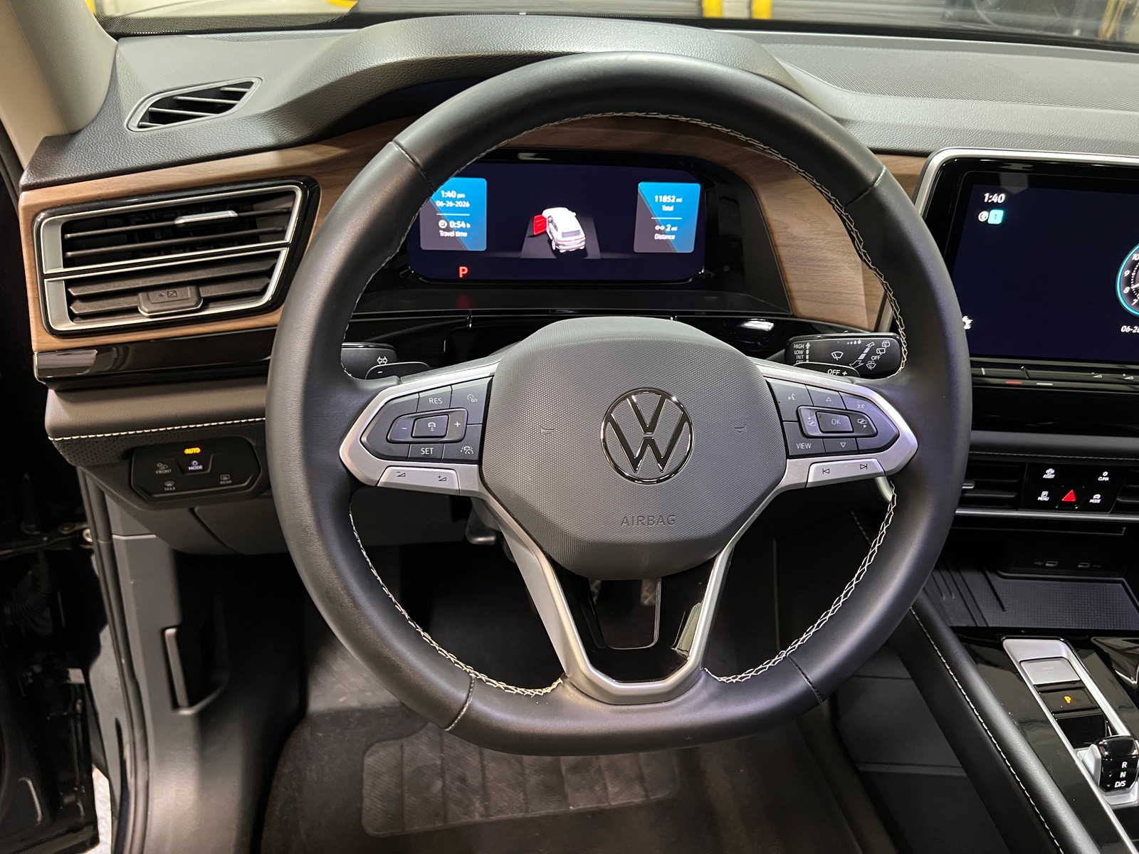 Thumbnail: 2026 Volkswagen Atlas - 4