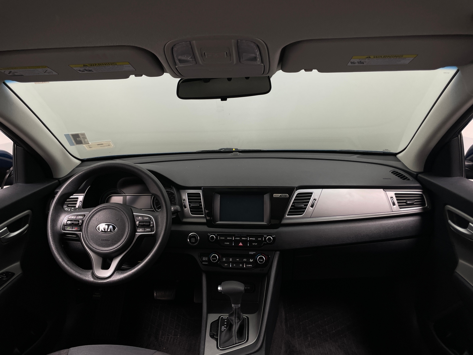 Thumbnail: 2019 Kia Niro - 3
