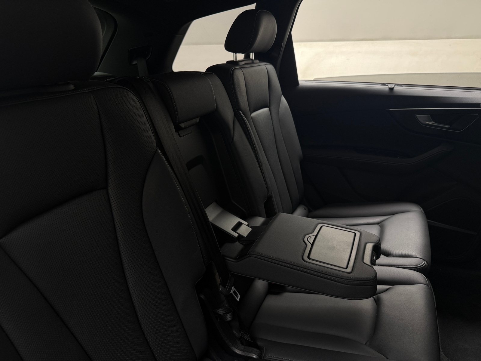 Thumbnail: 2025 Audi Q7 - 5