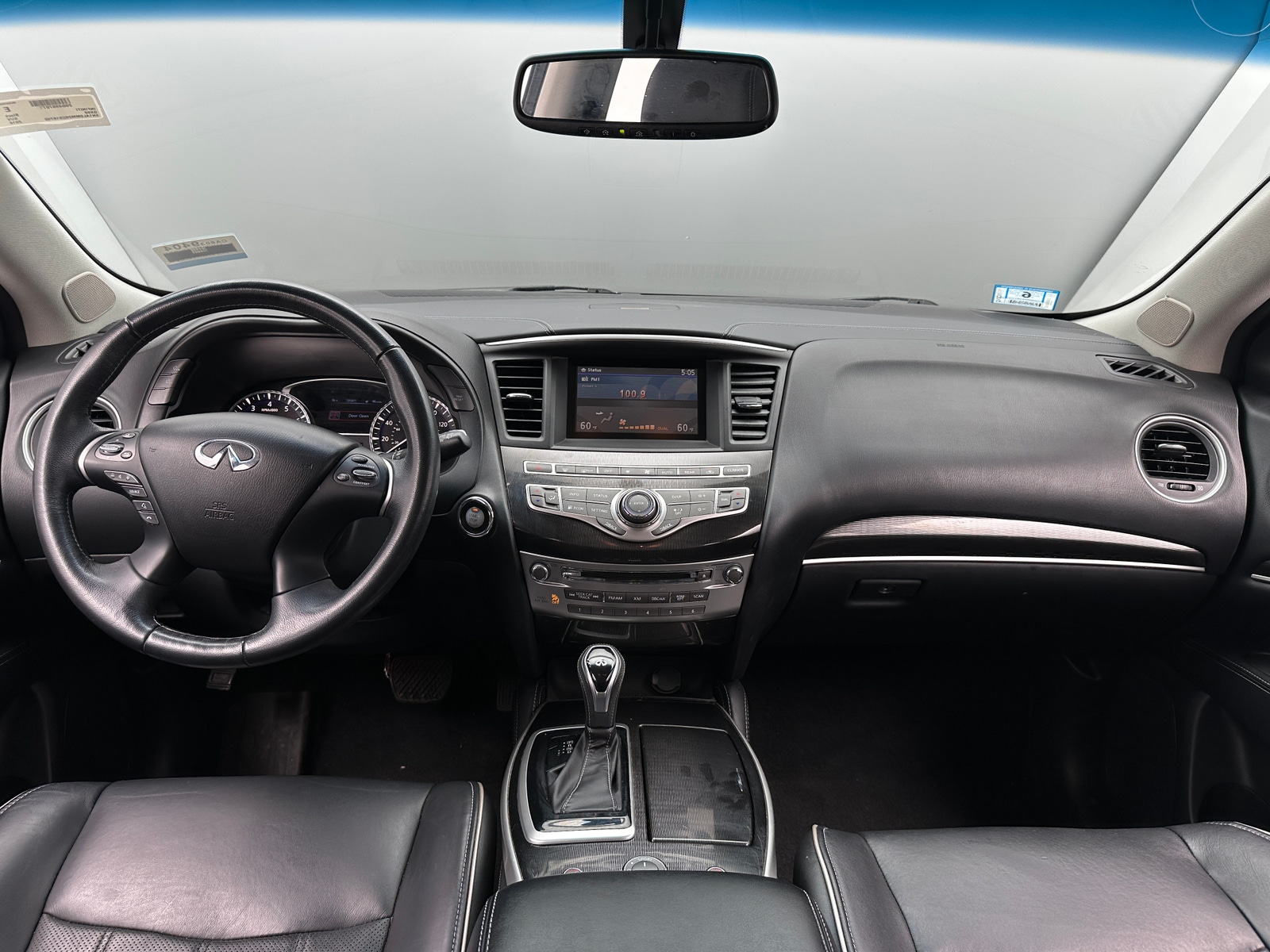 Thumbnail: 2016 INFINITI QX60 - 2
