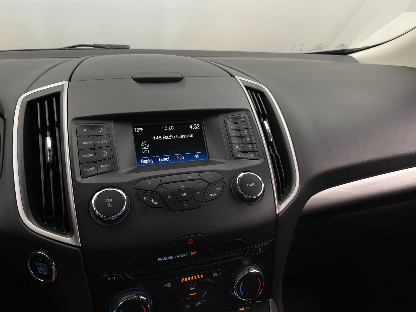 Thumbnail: 2018 Ford Edge - 4