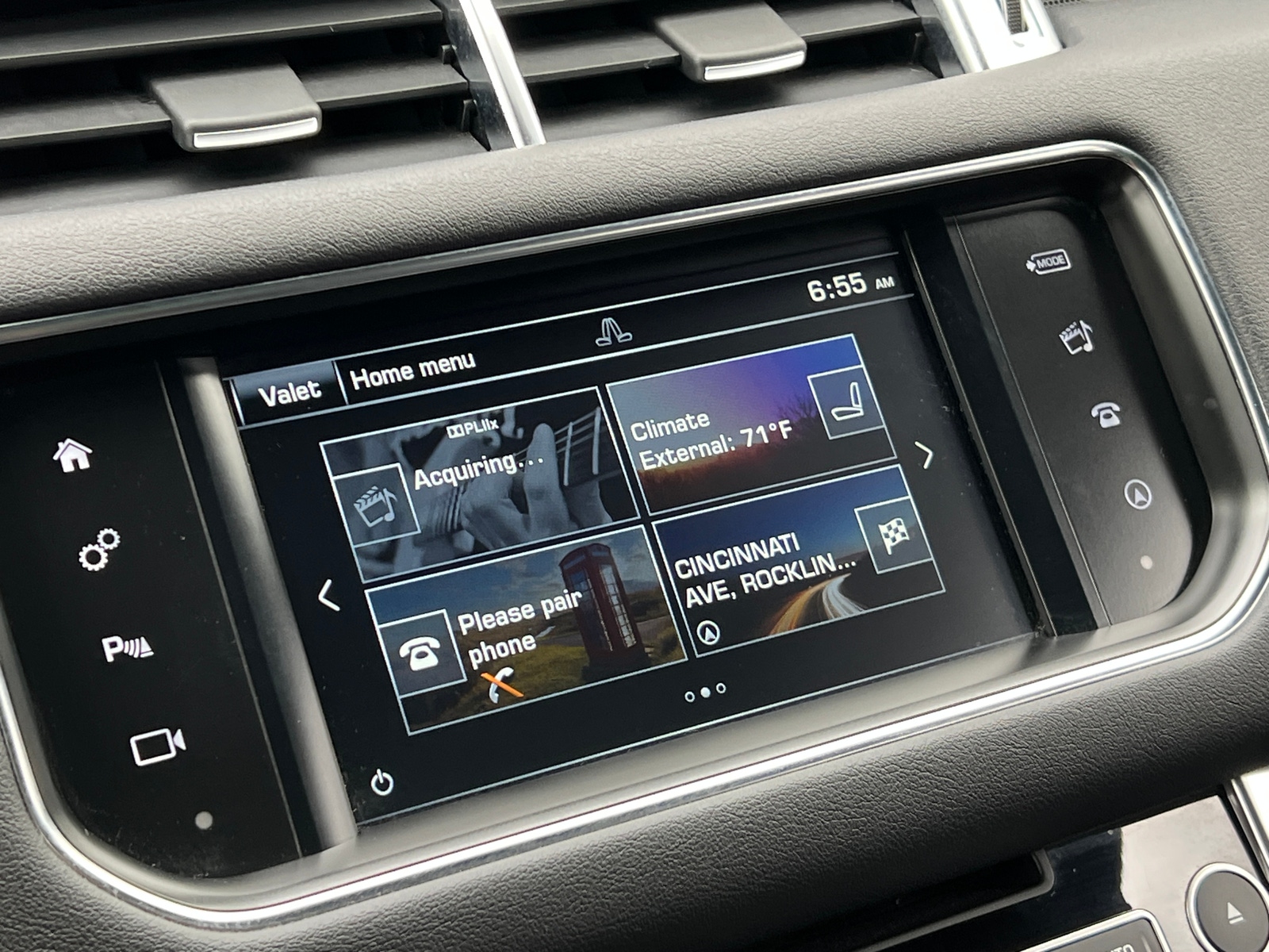 Thumbnail: 2016 Land Rover Range Rover Sport - 3