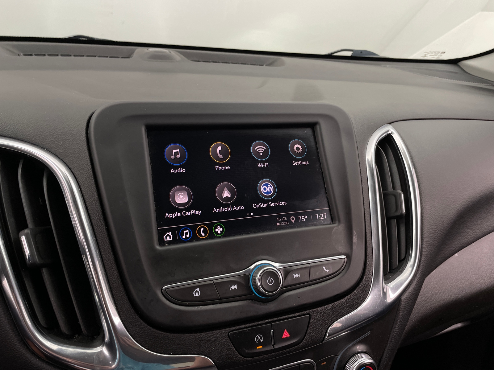 Thumbnail: 2023 Chevrolet Equinox - 4