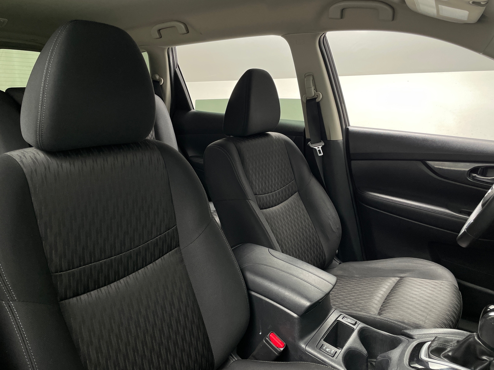 Thumbnail: 2018 Nissan Rogue - 2
