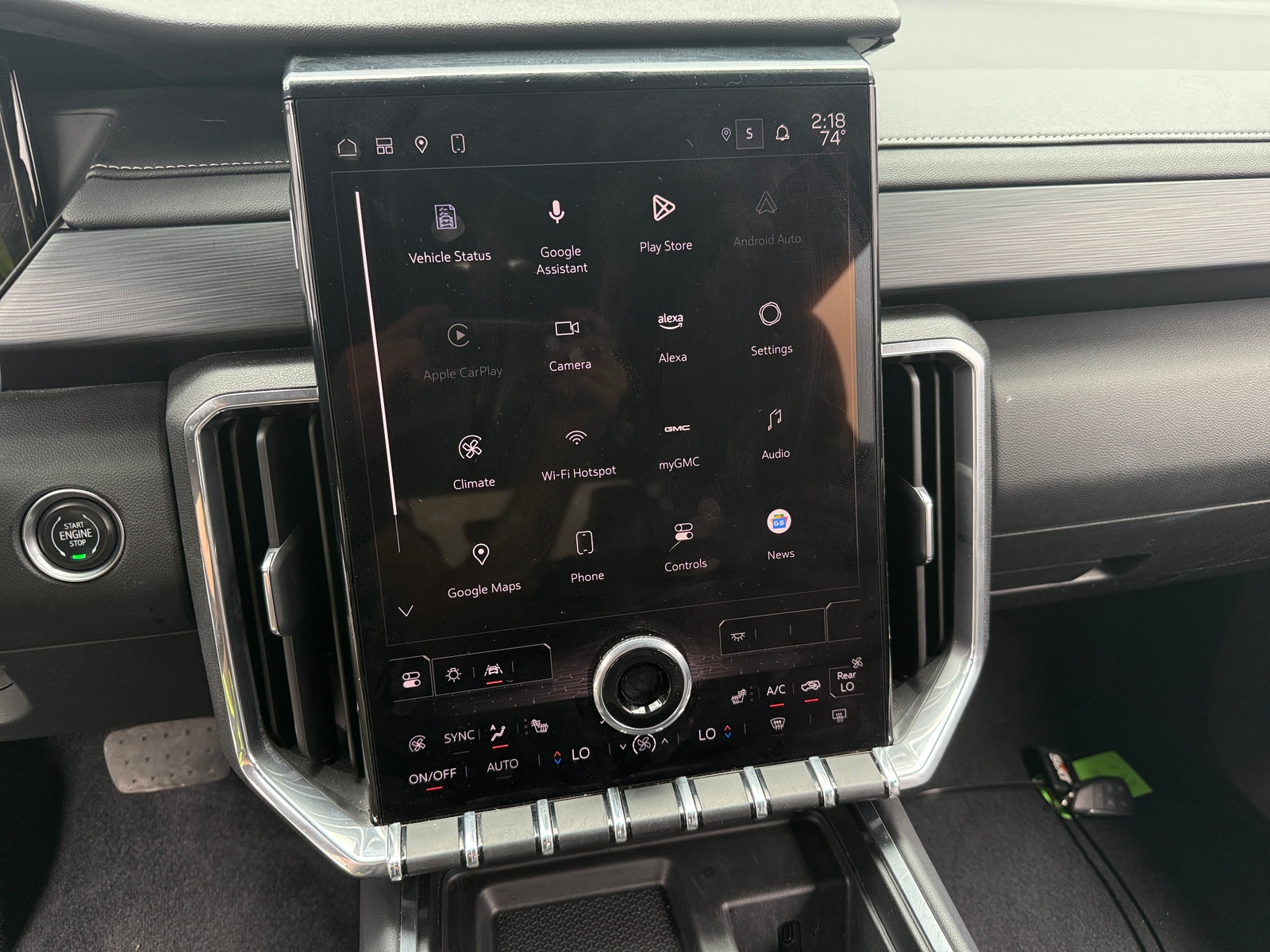 Thumbnail: 2024 GMC Acadia - 3