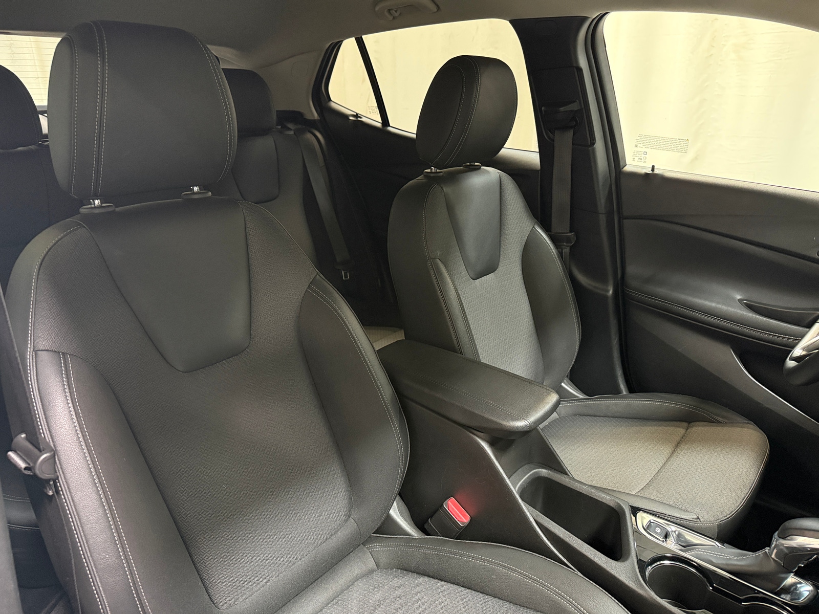 Thumbnail: 2025 Buick Encore GX - 2