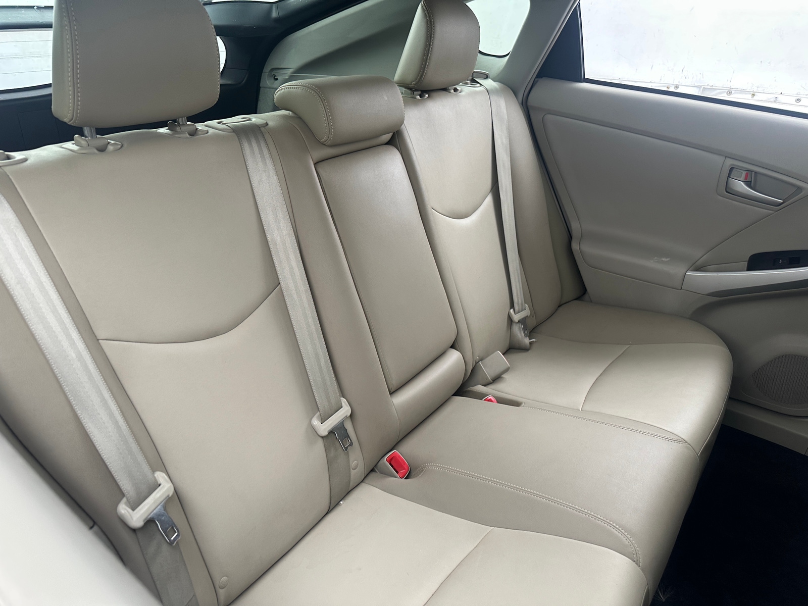 Thumbnail: 2014 Toyota Prius - 5
