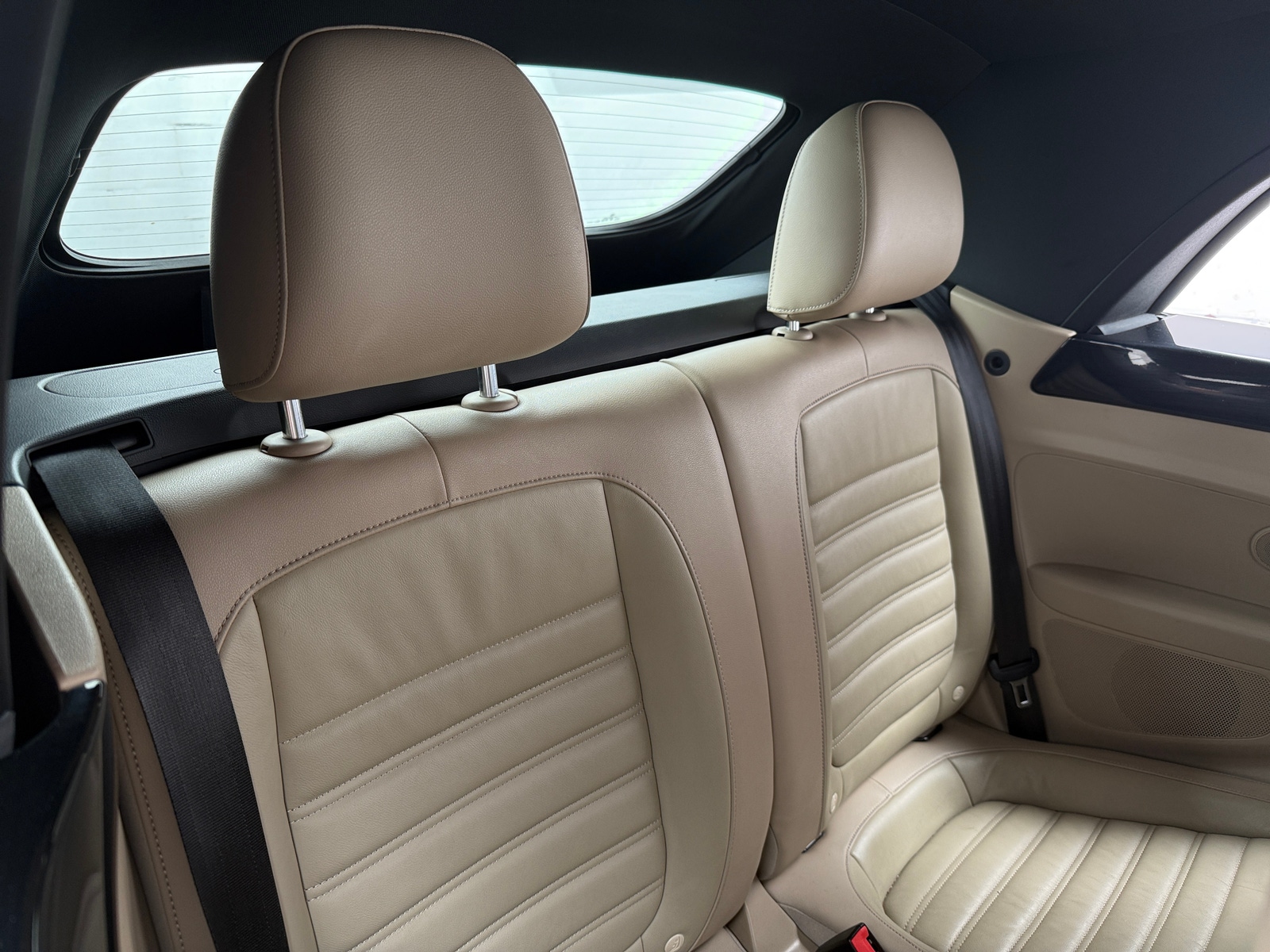 Thumbnail: 2013 Volkswagen Beetle - 6