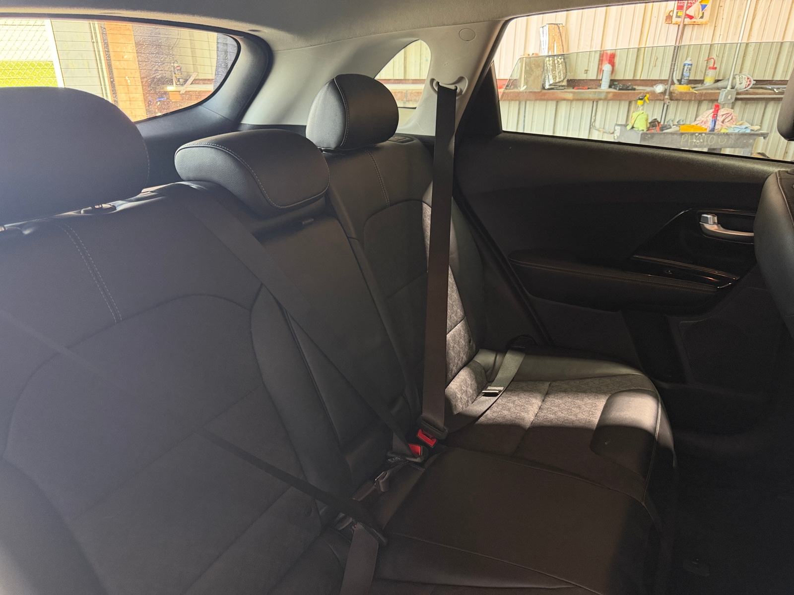 Thumbnail: 2022 Kia Niro - 6