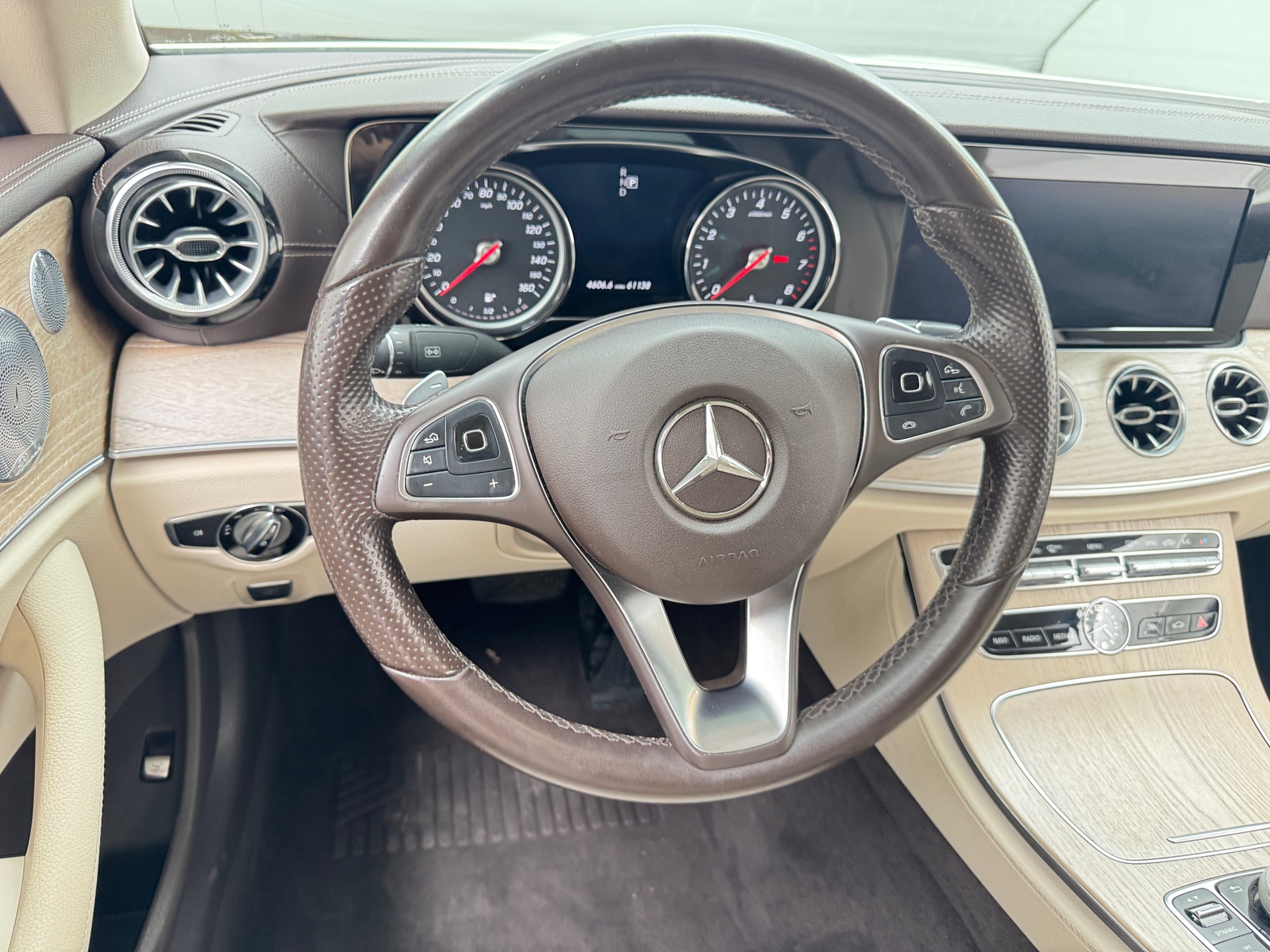 Thumbnail: 2018 Mercedes-Benz E-Class - 4