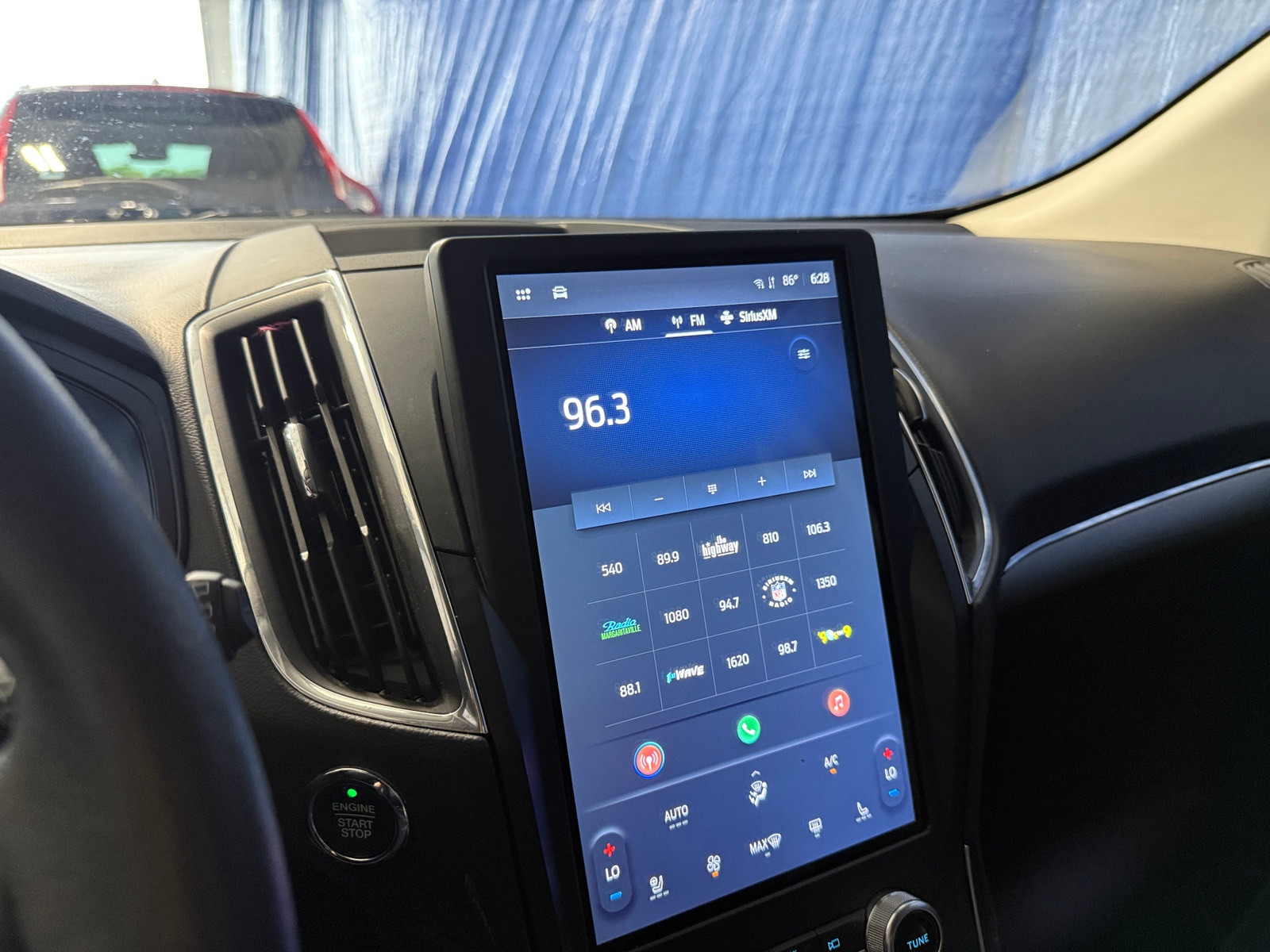 Thumbnail: 2022 Ford Edge - 3
