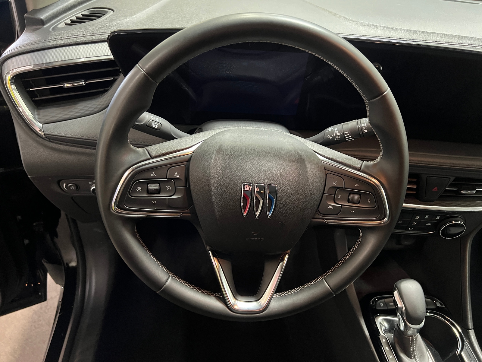 Thumbnail: 2025 Buick Encore GX - 4