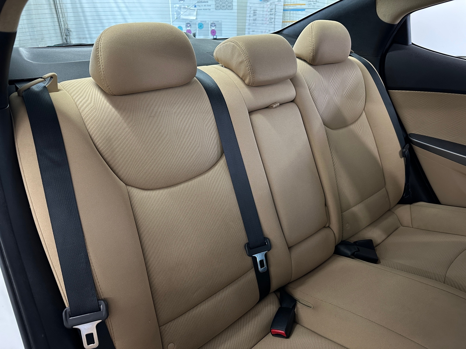 Thumbnail: 2013 Hyundai Elantra - 6