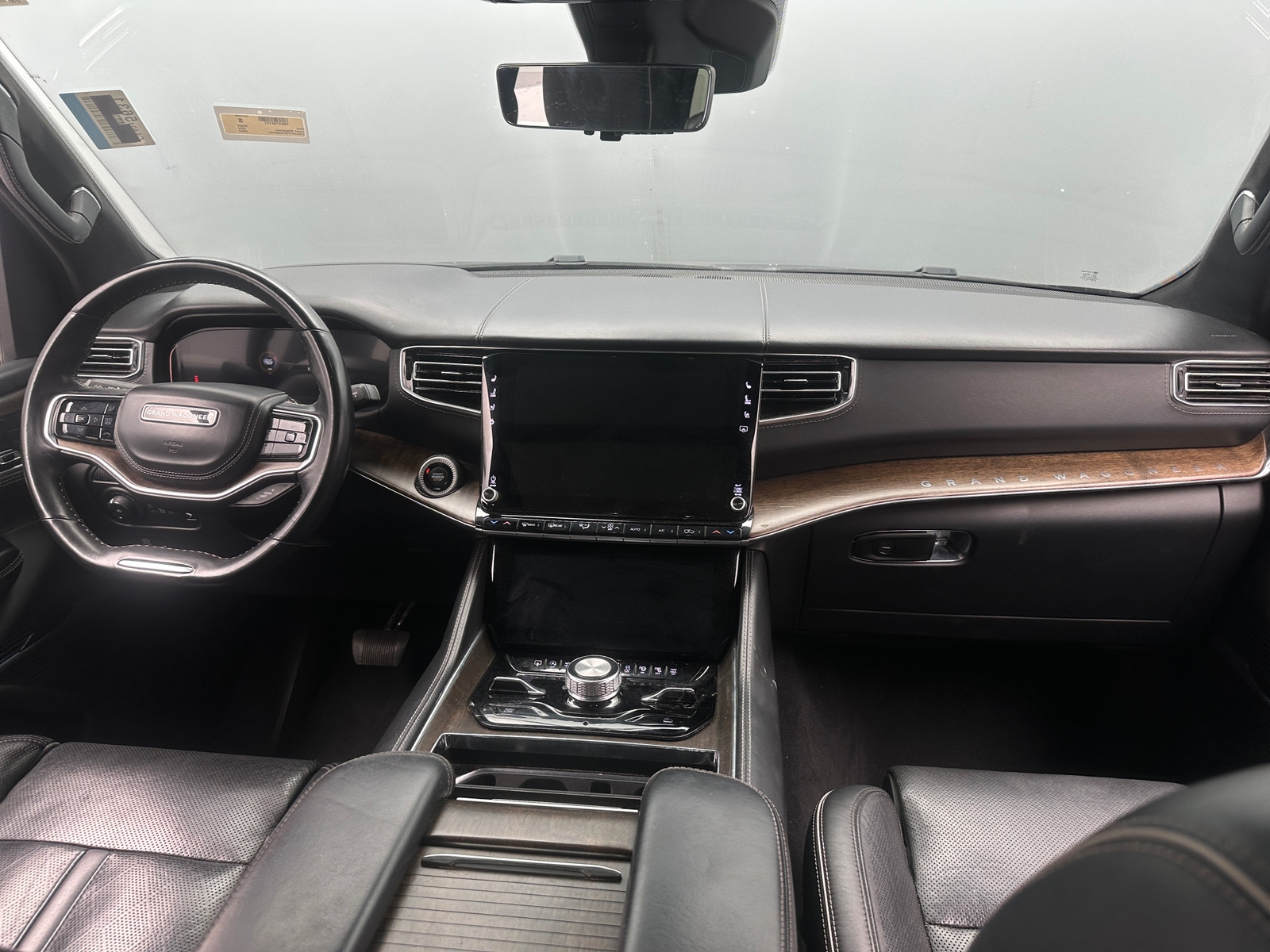 Thumbnail: 2023 Jeep Grand Wagoneer - 2